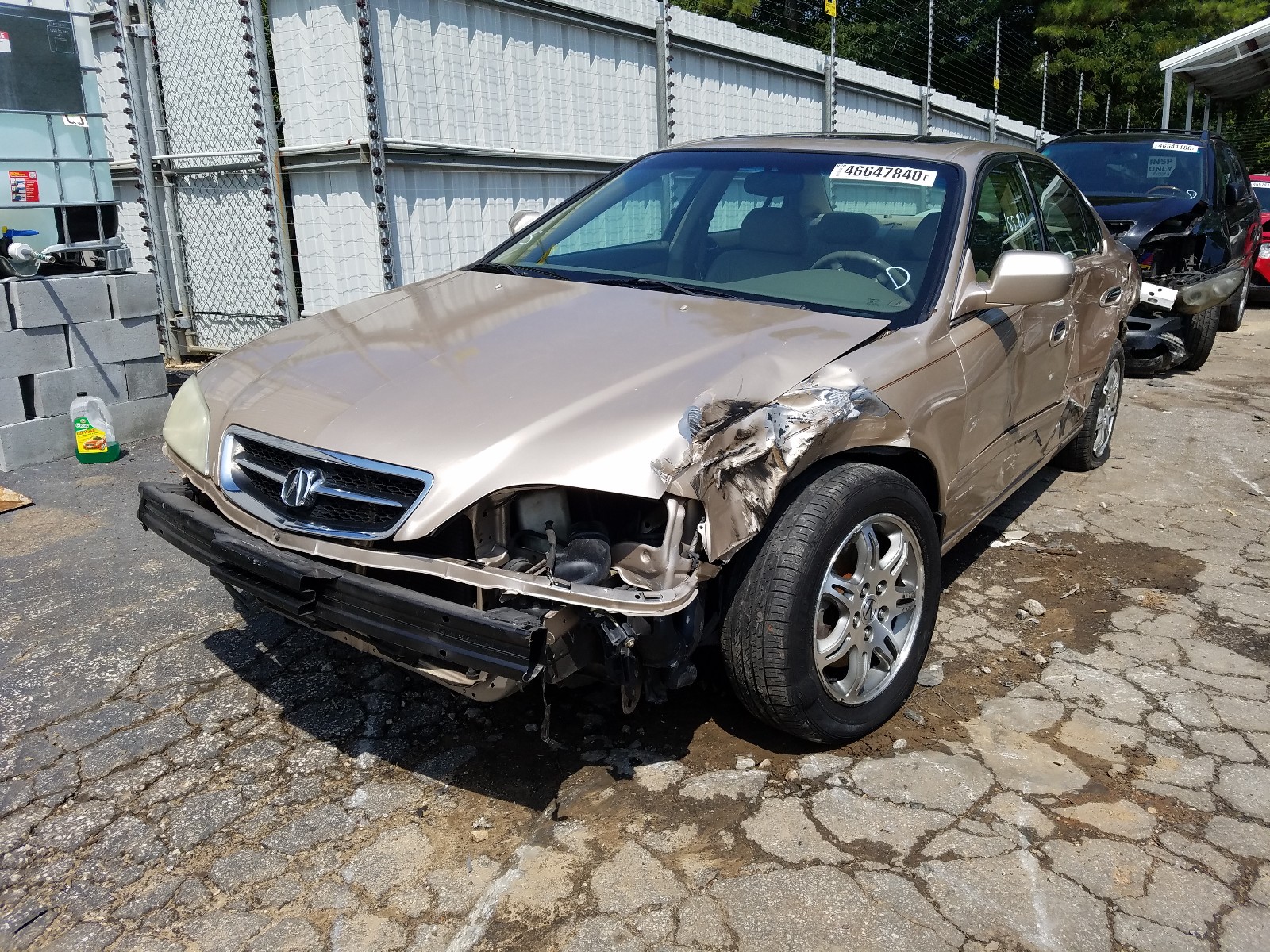 Photo 2 from auction – 2000 ACURA 3.2TL with VIN 19UUA5666YA042493