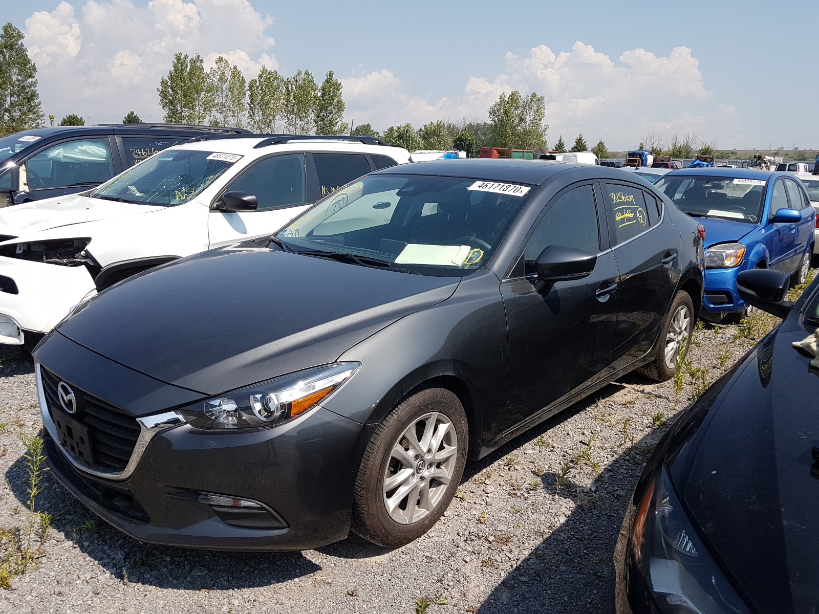 Photo 2 from auction – 2018 MAZDA 3 TOURING with VIN JM1BN1V78J1173427