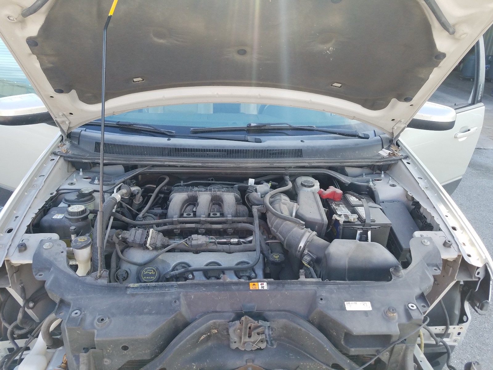 Photo 7 from auction – 2008 FORD TAURUS X S with VIN 1FMDK05W78GA29762