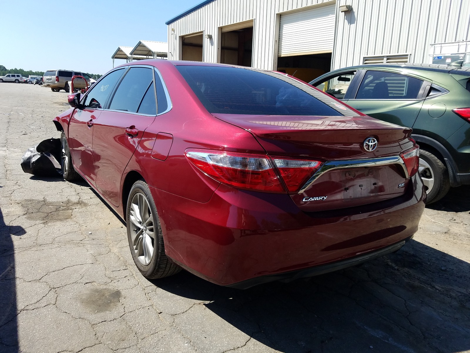 Photo 13 from auction – 2016 TOYOTA CAMRY LE with VIN 4T1BF1FK4GU586903
