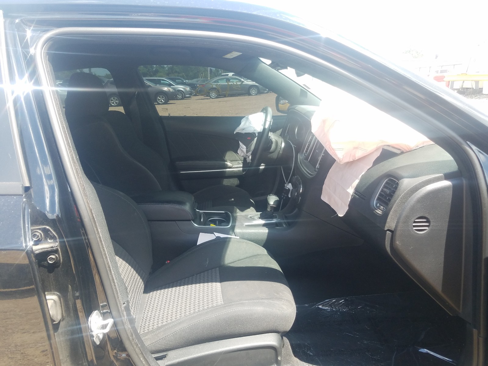 Photo 5 from auction – 2019 DODGE CHARGER GT with VIN 2C3CDXHG3KH567317