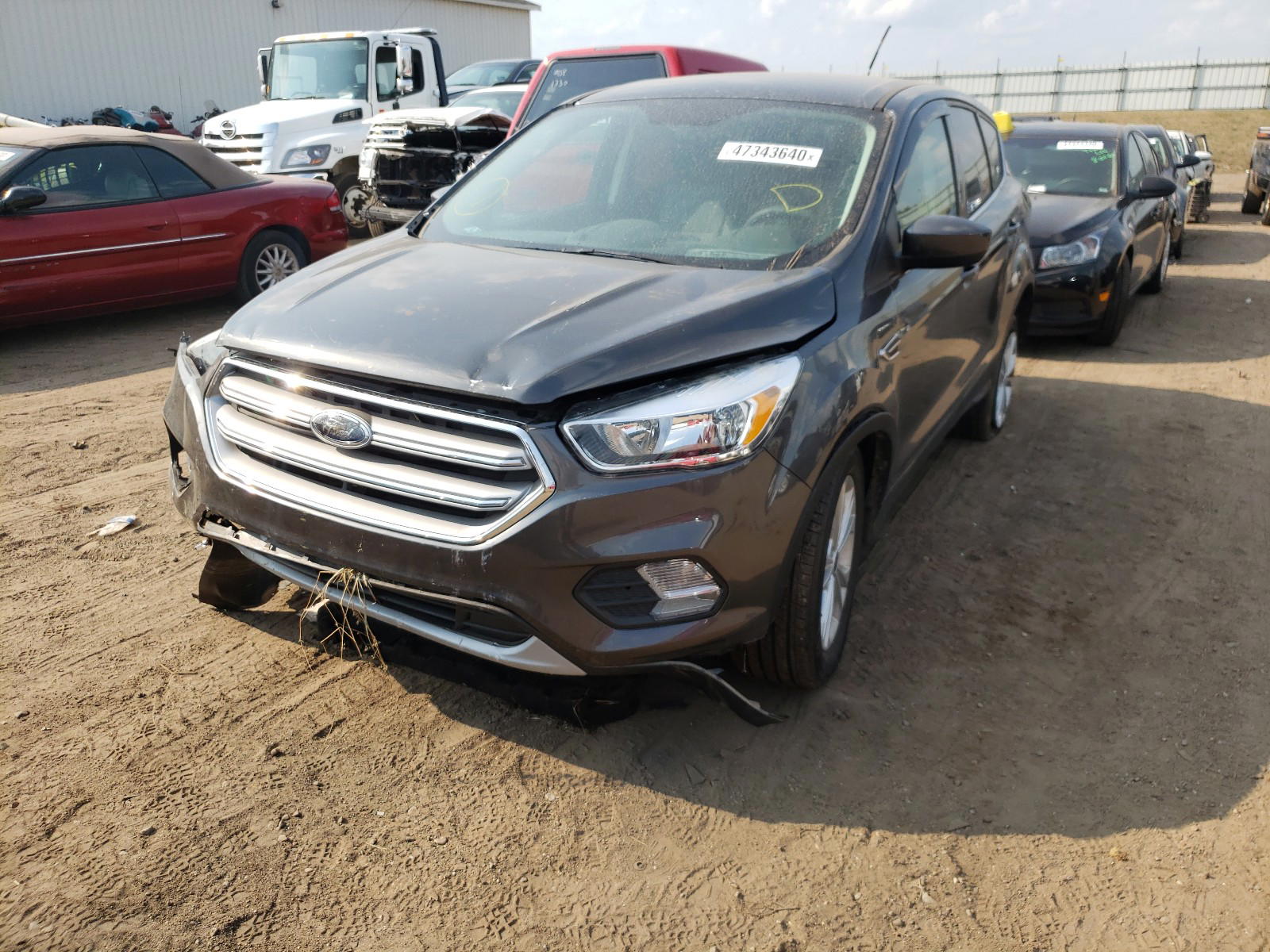 Photo 2 from auction – 2017 FORD ESCAPE SE with VIN 1FMCU0GD0HUE70958