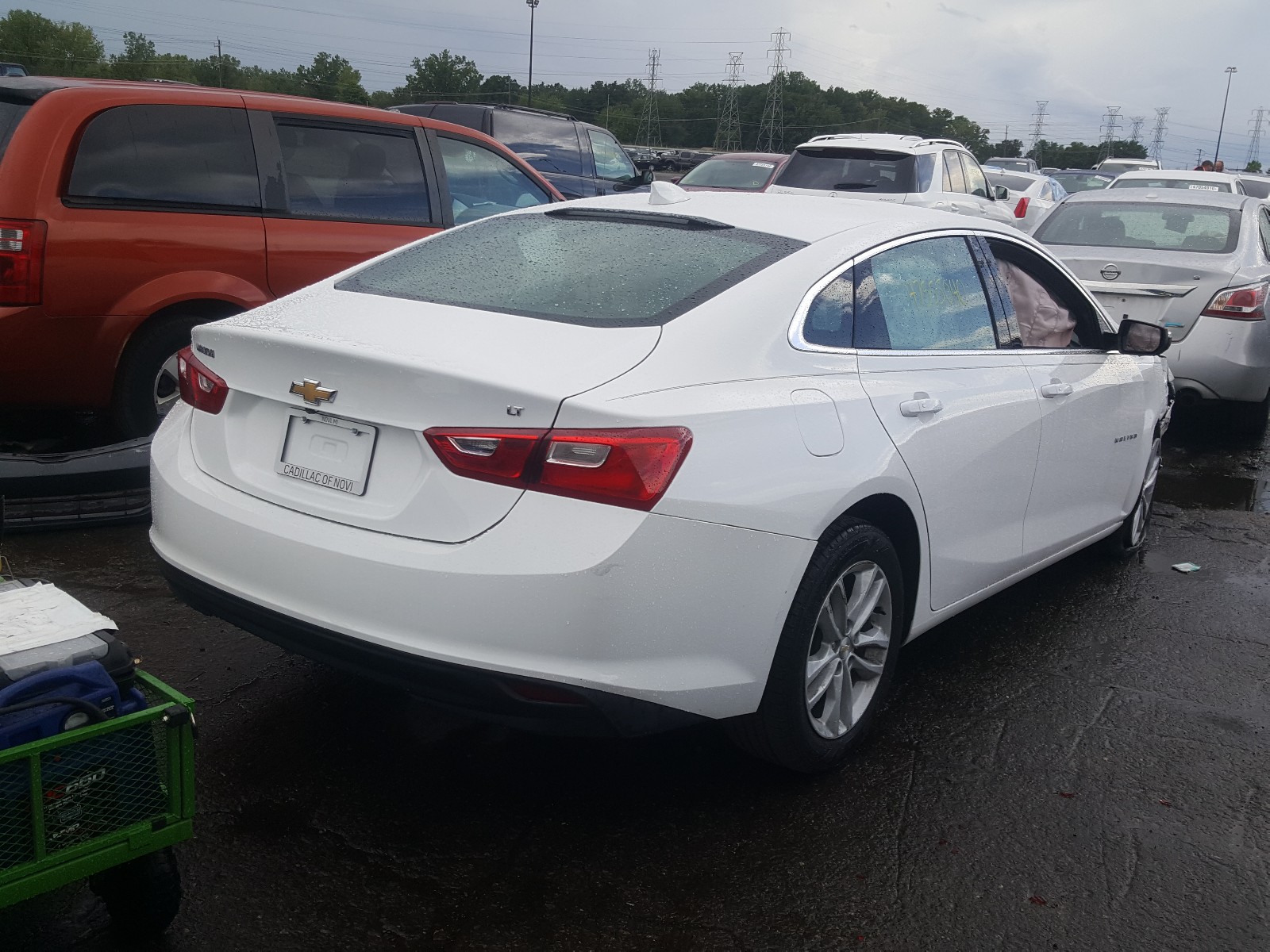 Photo 4 from auction – 2018 CHEVROLET MALIBU LT with VIN 1G1ZD5ST9JF199816
