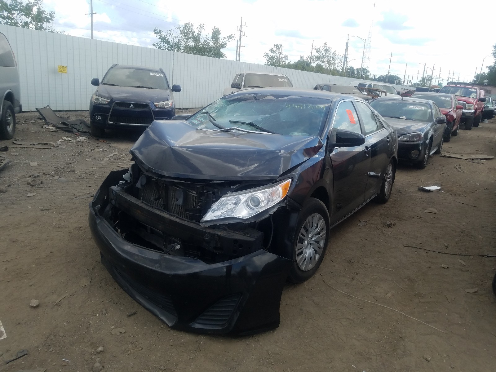 Photo 2 from auction – 2014 TOYOTA CAMRY L with VIN 4T4BF1FK3ER427308