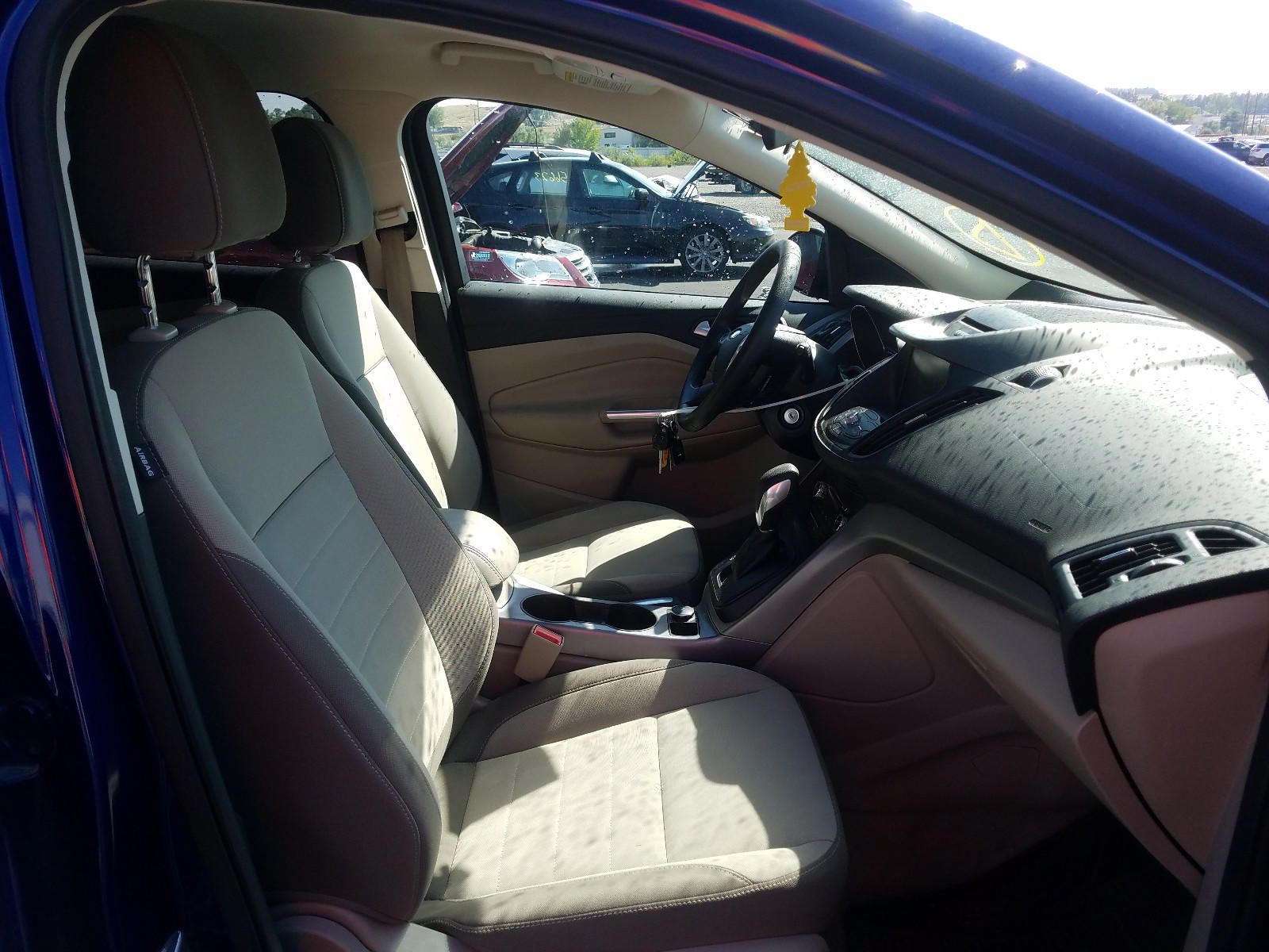 Photo 5 from auction – 2014 FORD ESCAPE SE with VIN 1FMCU9G90EUB97290