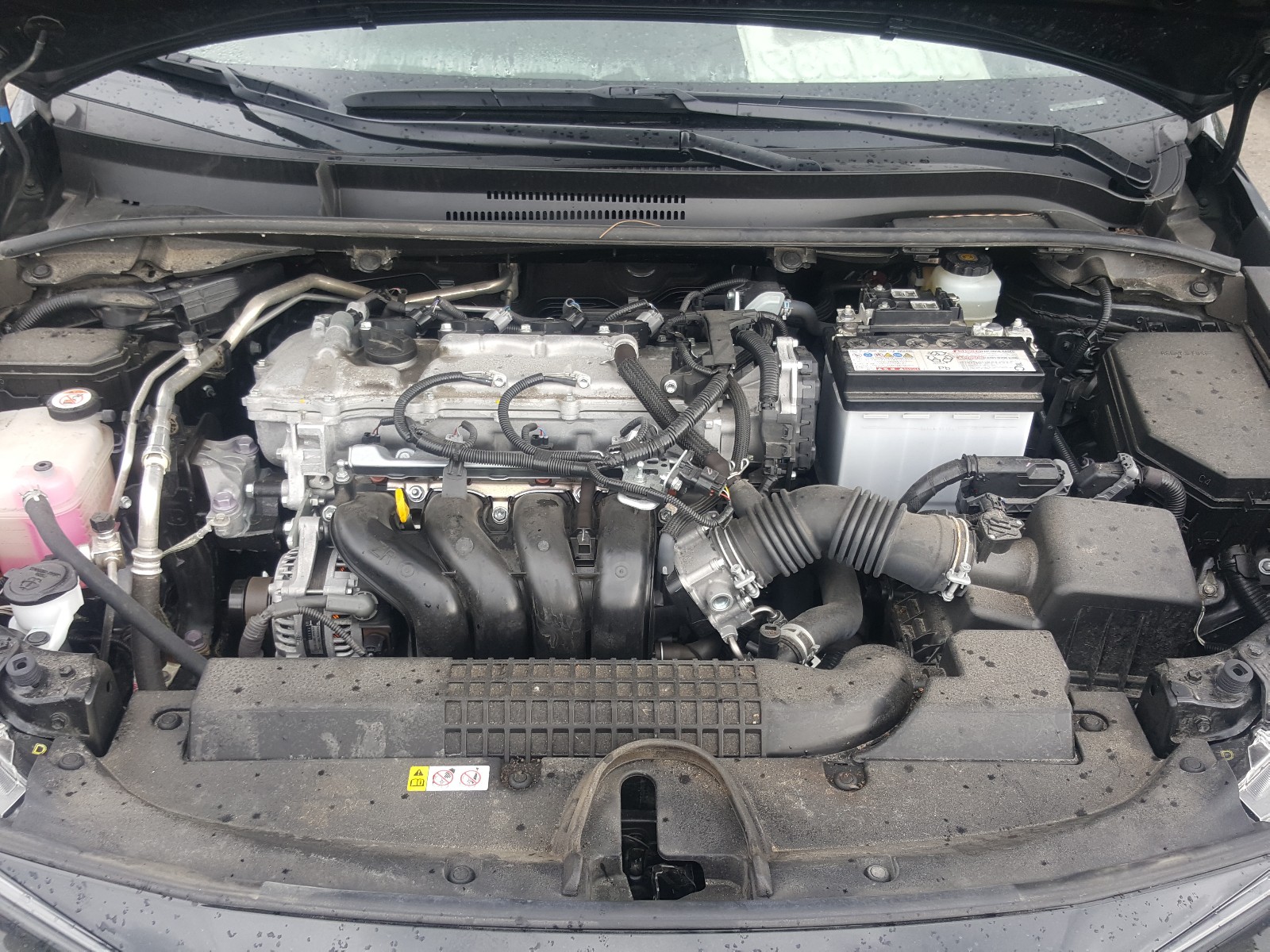 Photo 7 from auction – 2020 TOYOTA COROLLA LE with VIN JTDEPRAE7LJ050974