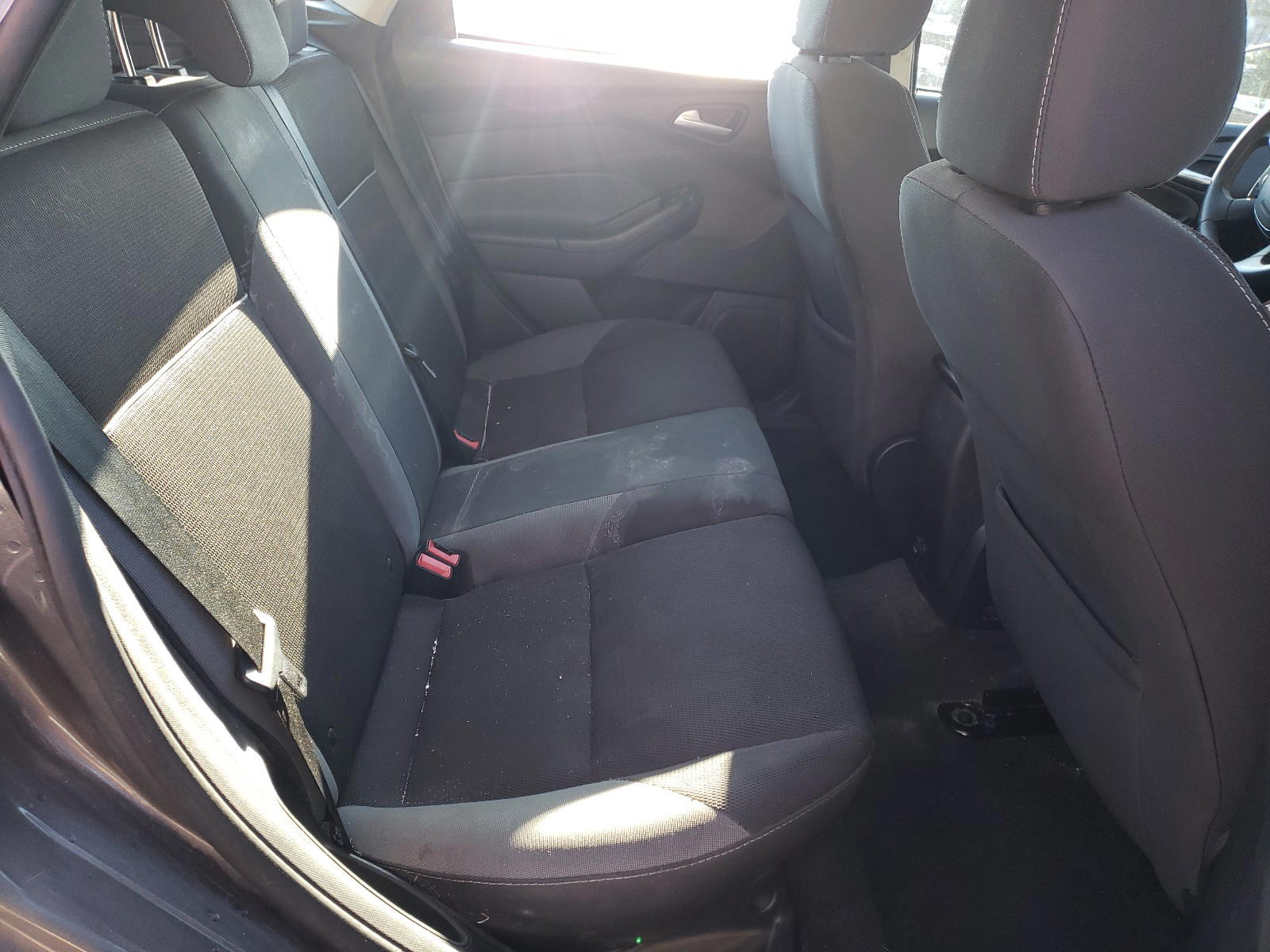 Photo 6 from auction – 2013 FORD FOCUS SE with VIN 1FADP3K29DL341341
