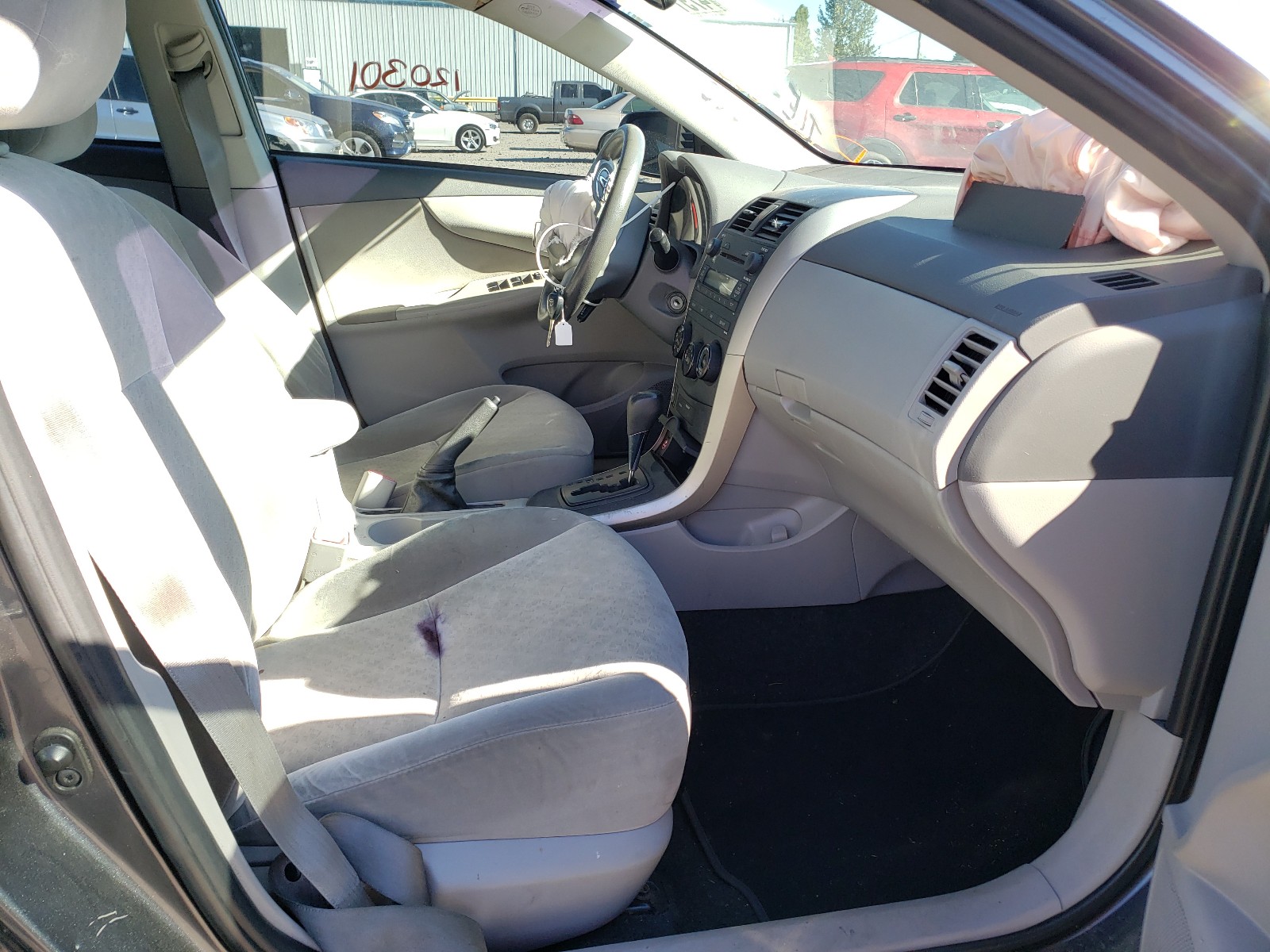 Photo 5 from auction – 2009 TOYOTA COROLLA BA with VIN JTDBL40E99J001481