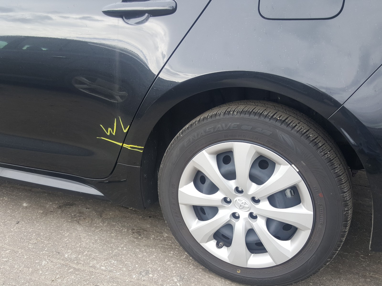 Photo 9 from auction – 2020 TOYOTA COROLLA LE with VIN JTDEPRAE7LJ050974