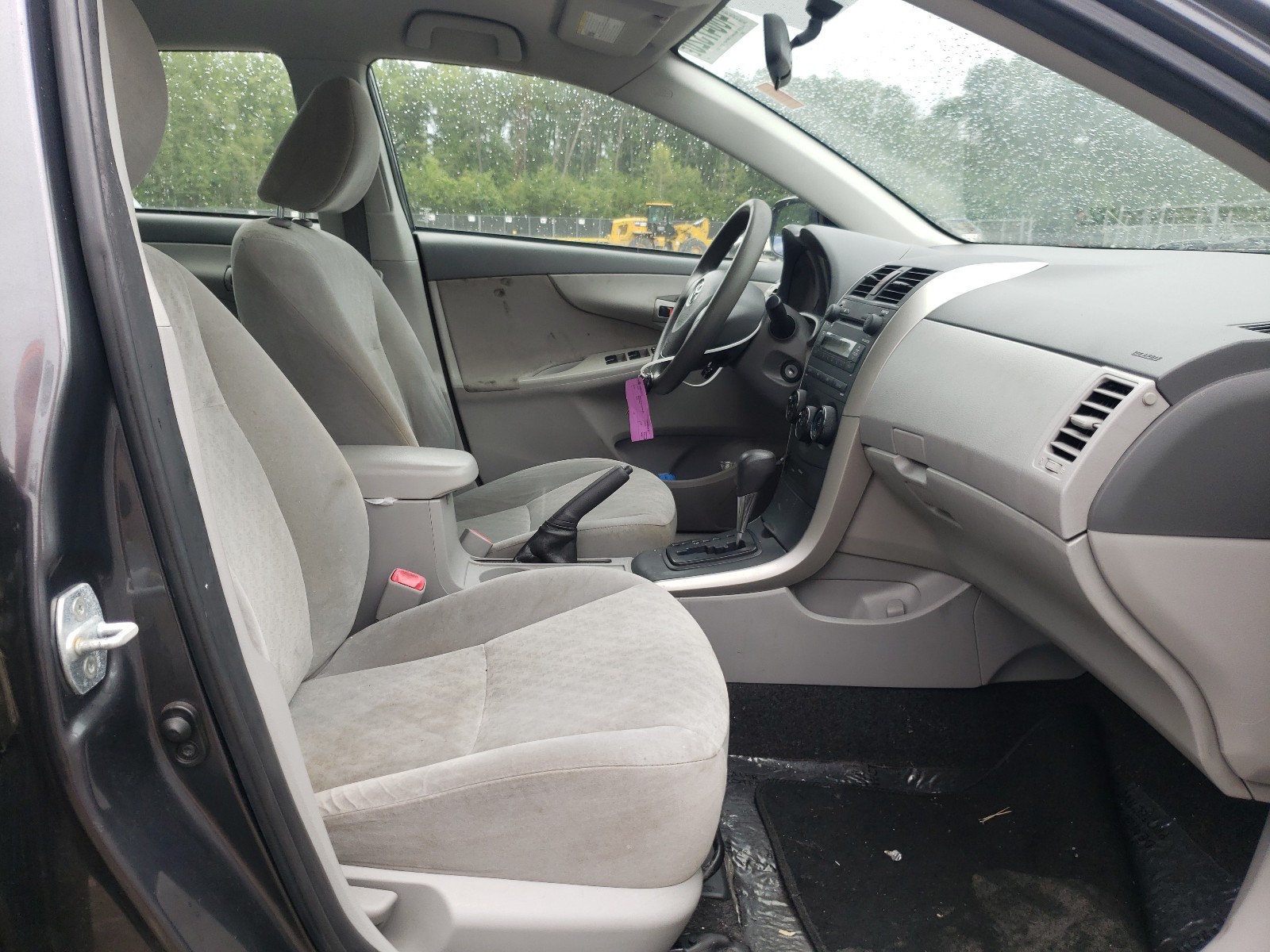 Photo 5 from auction – 2009 TOYOTA COROLLA BA with VIN JTDBL40E099084056