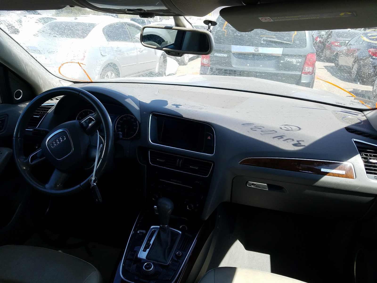 Photo 9 from auction – 2011 AUDI Q5 PREMIUM with VIN WA1LFAFP6BA052150