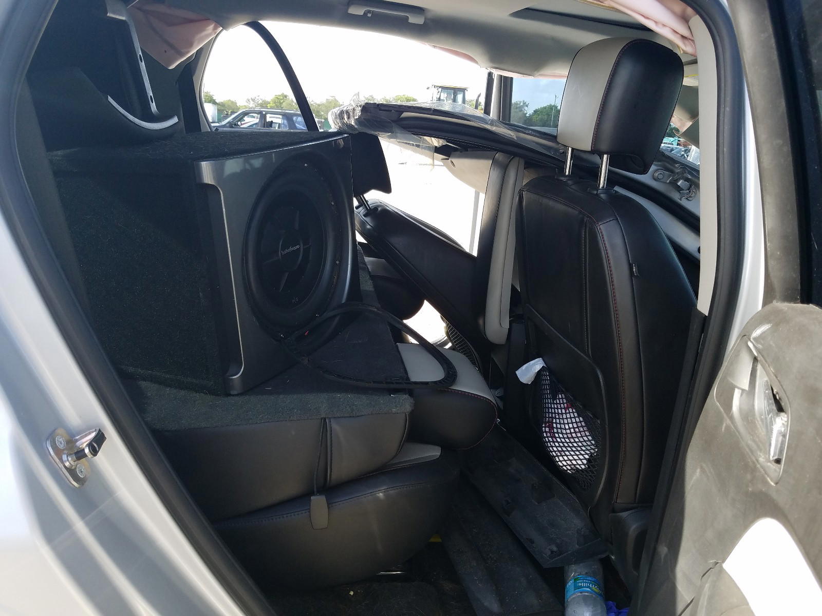 Photo 6 from auction – 2011 GMC TERRAIN SL with VIN 2CTFLWE50B6415665