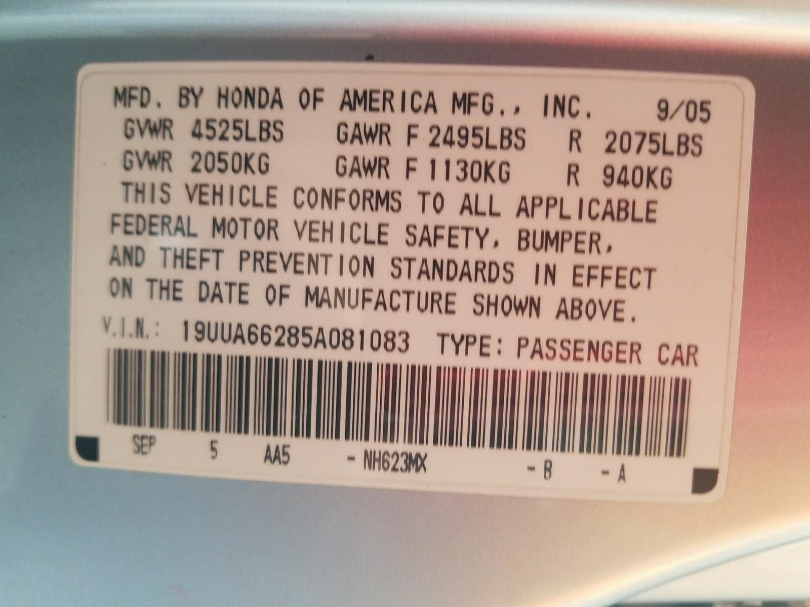 Photo 10 from auction – 2005 ACURA TL with VIN 19UUA66285A081083