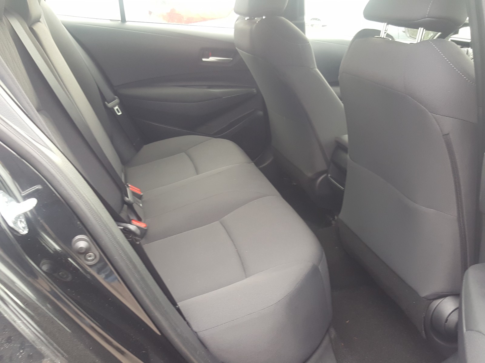 Photo 6 from auction – 2020 TOYOTA COROLLA LE with VIN JTDEPRAE7LJ050974
