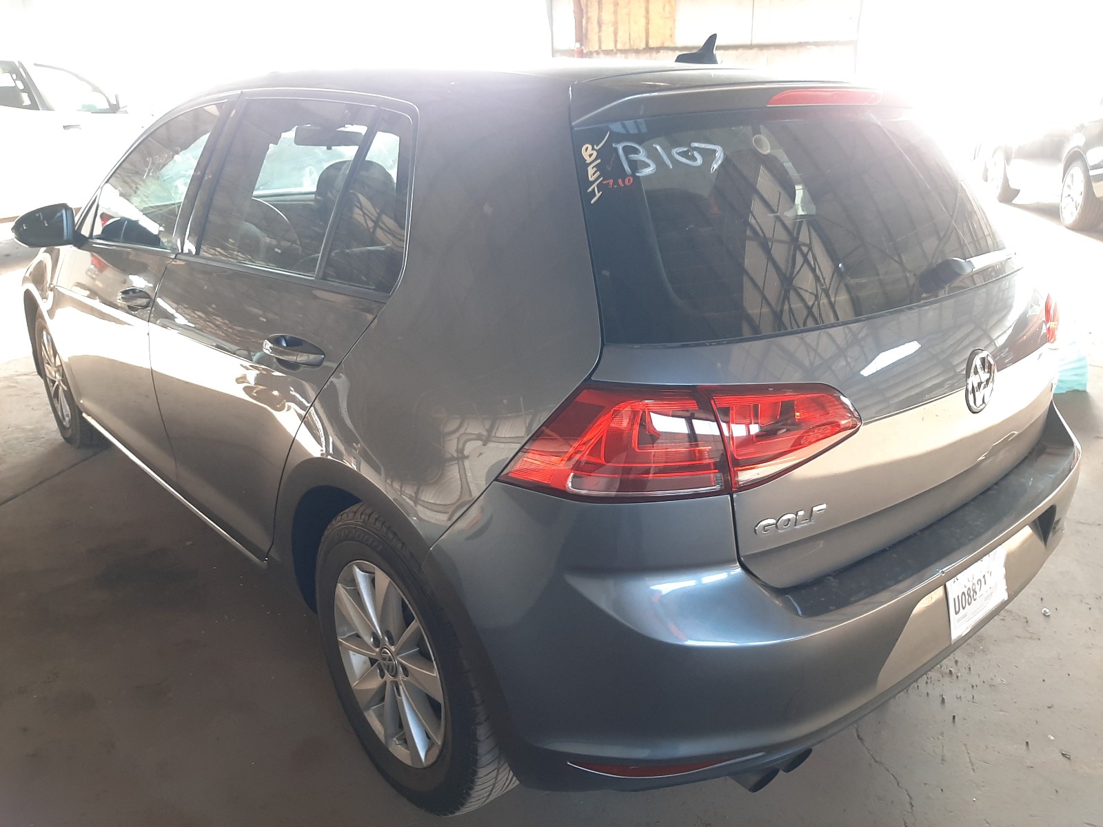 Photo 3 from auction – 2015 VOLKSWAGEN GOLF with VIN 3VW217AU7FM008728