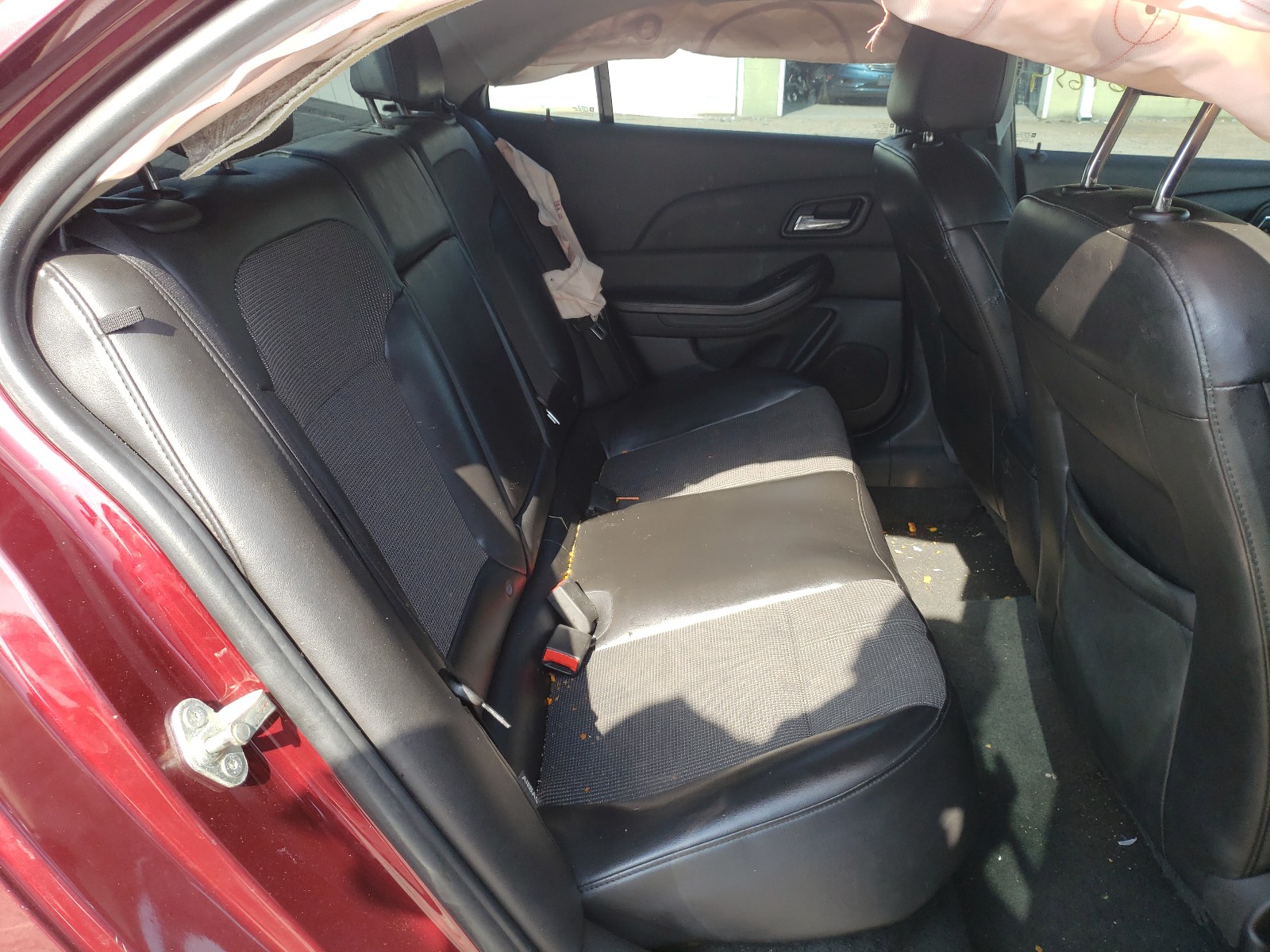 Photo 6 from auction – 2015 CHEVROLET MALIBU 1LT with VIN 1G11C5SL1FF118606