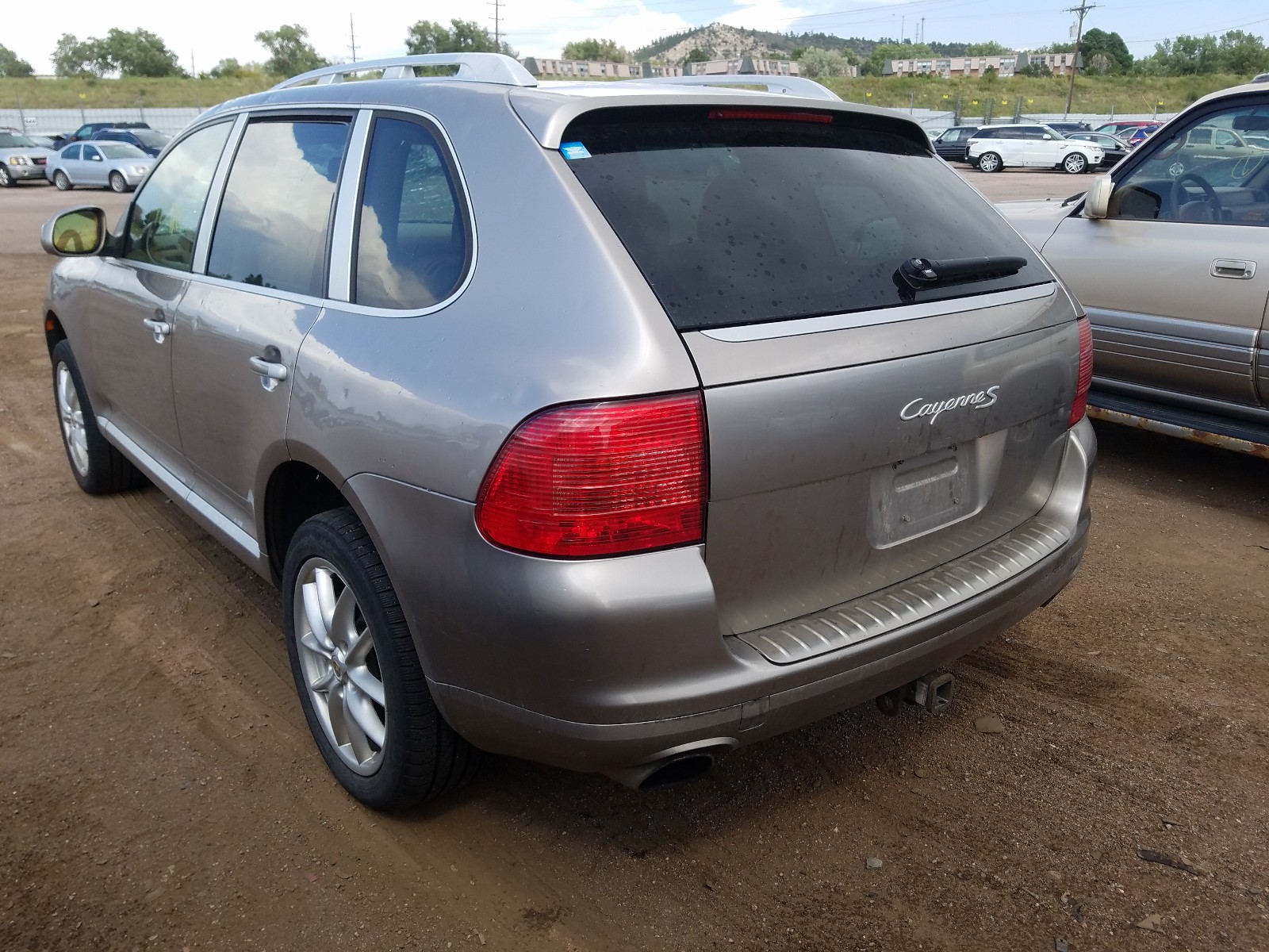 Photo 3 from auction – 2006 PORSCHE CAYENNE S with VIN WP1AB29P96LA66921