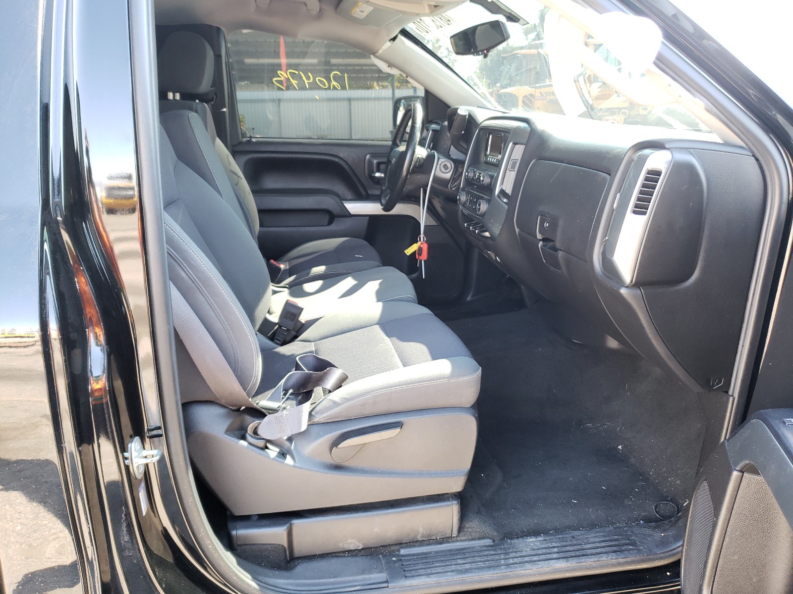 Photo 5 from auction – 2014 CHEVROLET SILVERADO with VIN 1GCNCREH4EZ231809