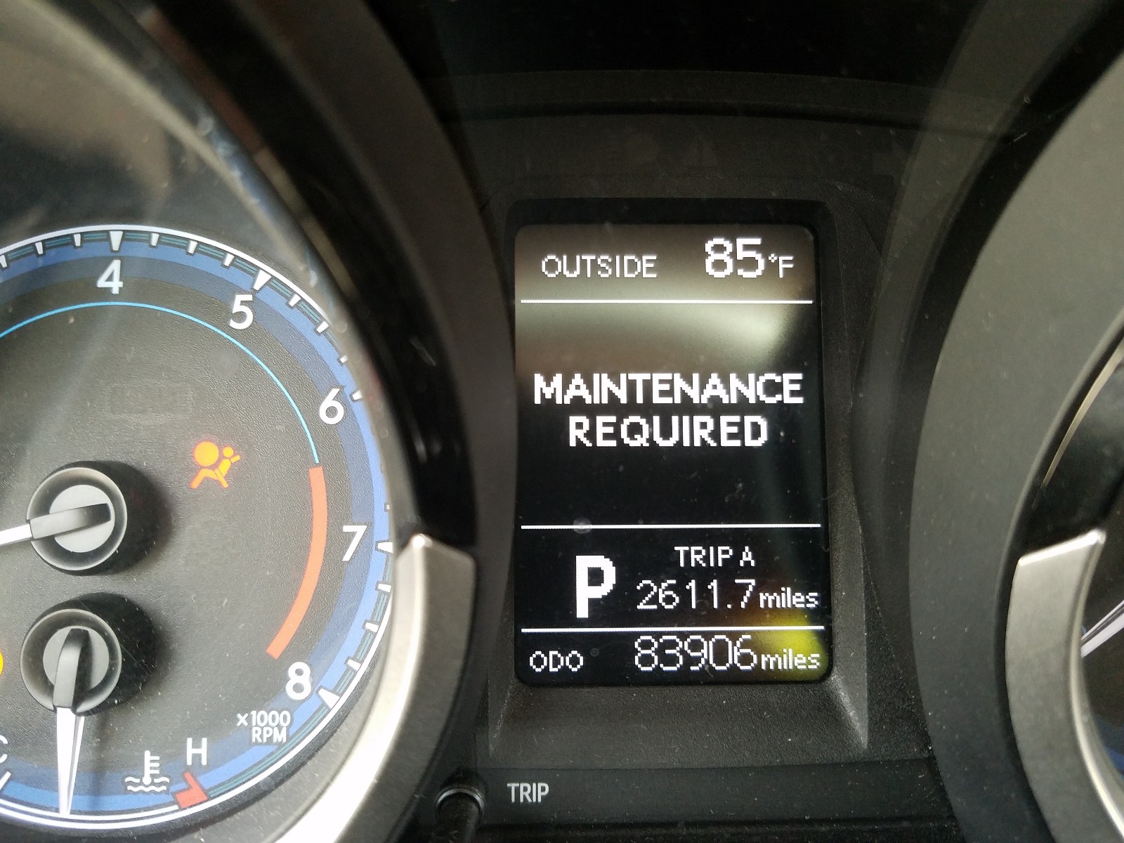 Photo 8 from auction – 2015 TOYOTA COROLLA L with VIN 5YFBURHE5FP318714