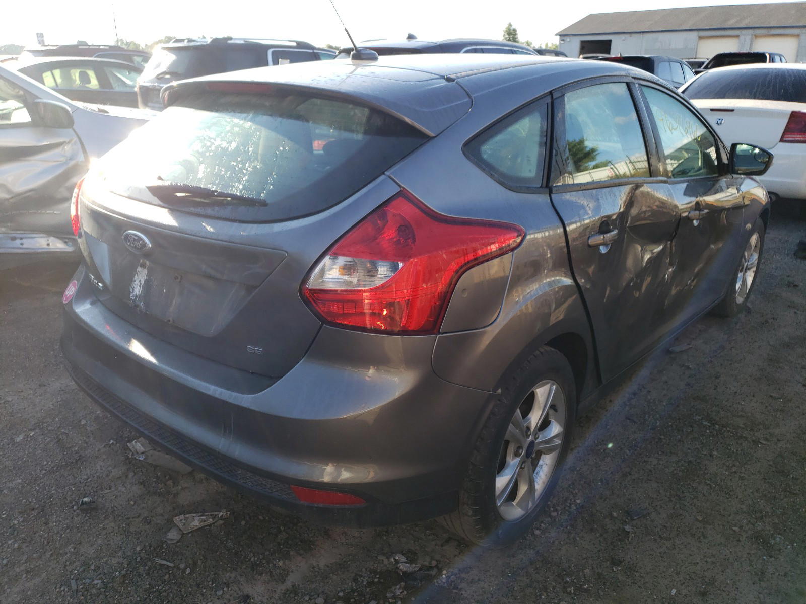 Photo 4 from auction – 2013 FORD FOCUS SE with VIN 1FADP3K29DL341341