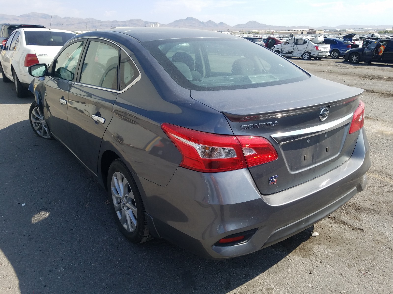 Photo 3 from auction – 2017 NISSAN SENTRA S with VIN 3N1AB7AP8HY407040