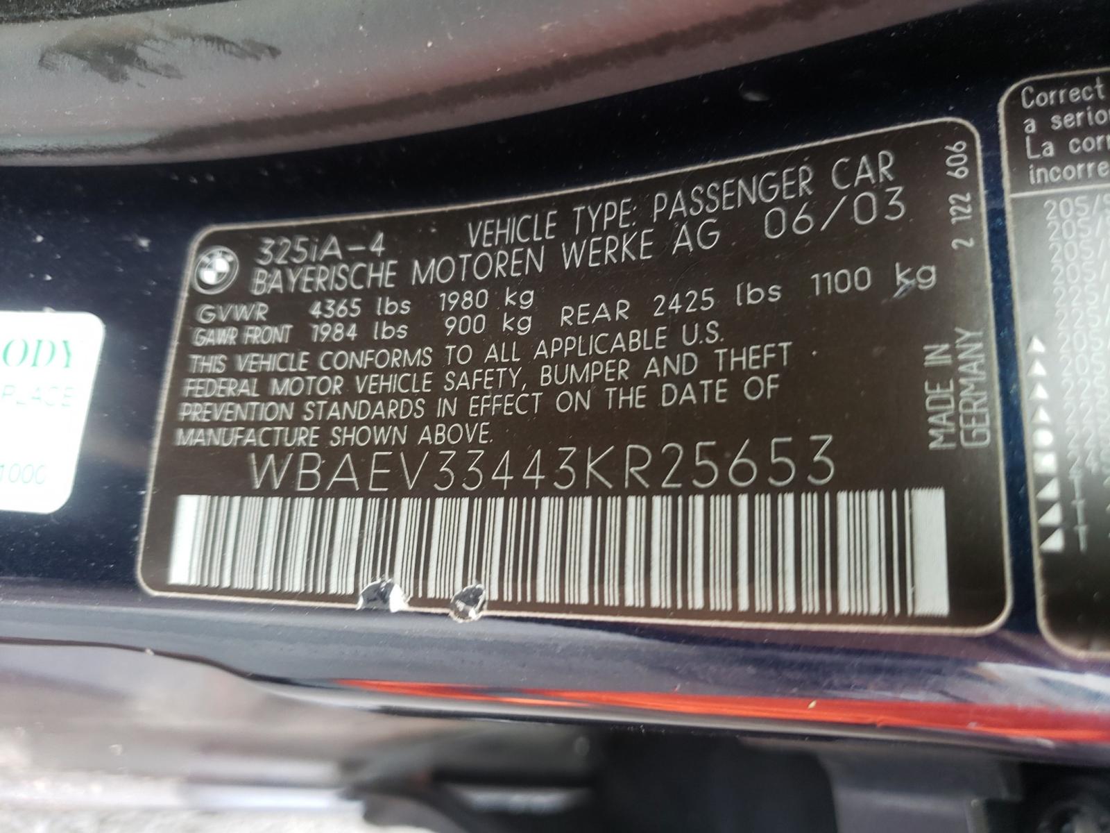 Photo 10 from auction – 2003 BMW 5 SERIES with VIN WBAEV33443KR25653
