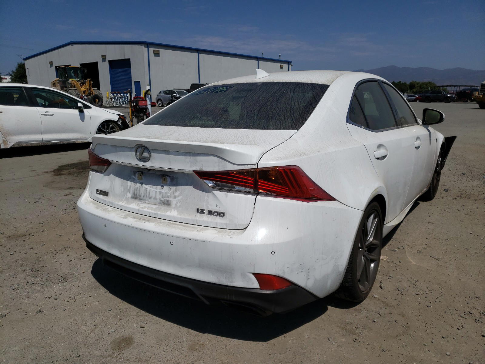 Photo 4 from auction – 2018 LEXUS IS 300 with VIN JTHBA1D28J5068220