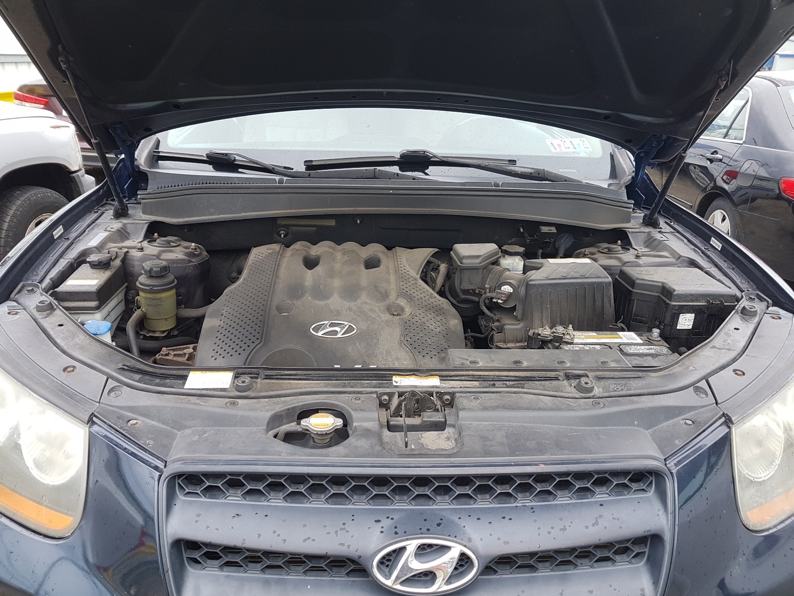 Photo 7 from auction – 2008 HYUNDAI SANTA FE G with VIN 5NMSG13D58H161531