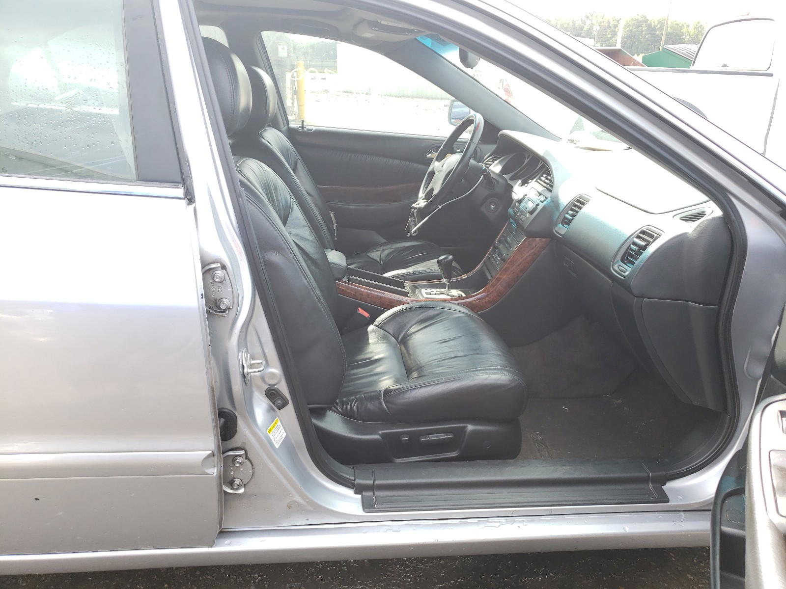 Photo 5 from auction – 2003 ACURA 3.2TL with VIN 19UUA56643A057731