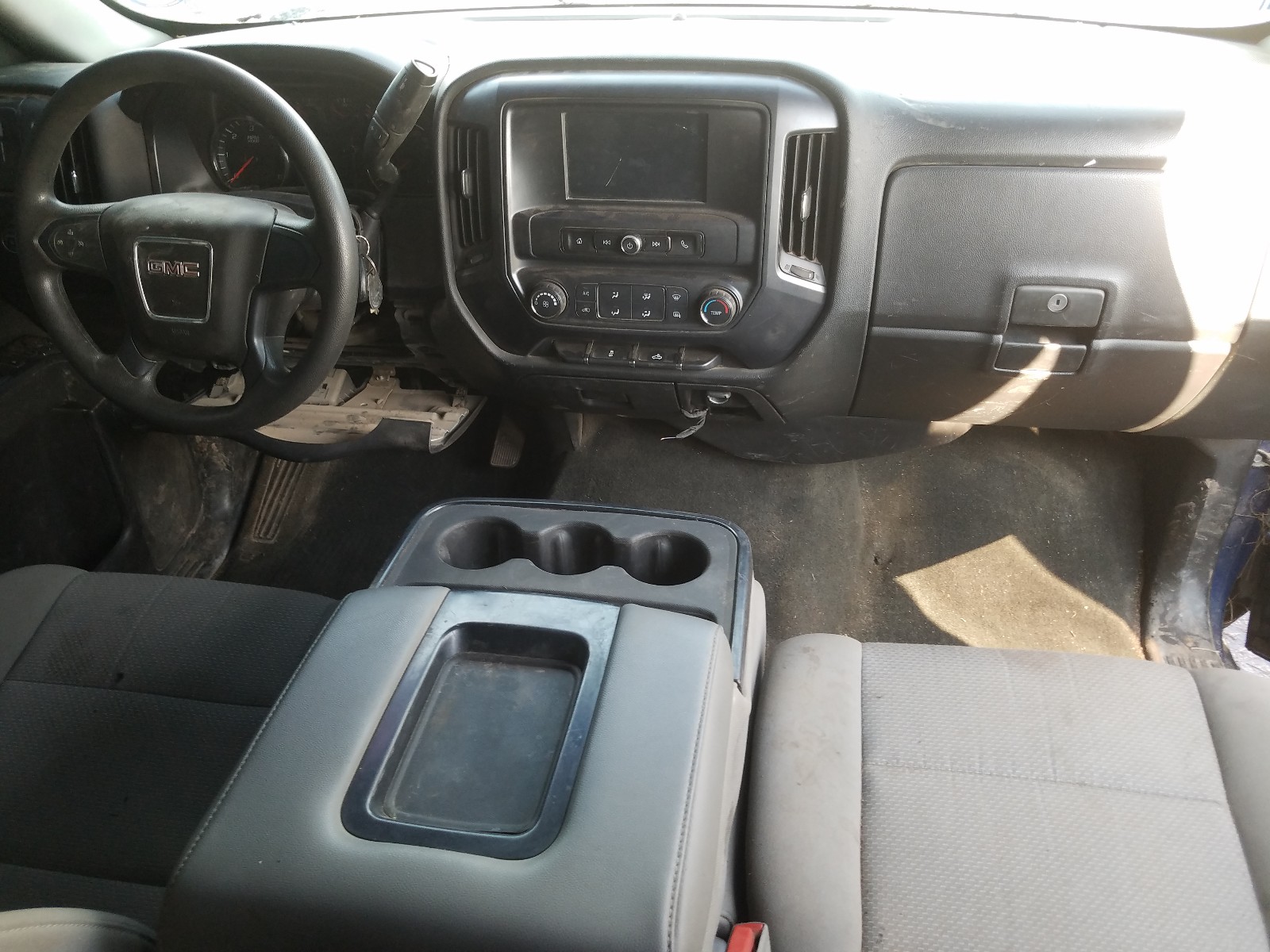 Photo 19 from auction – 2017 GMC SIERRA C15 with VIN 1GTR1LECXHZ176537