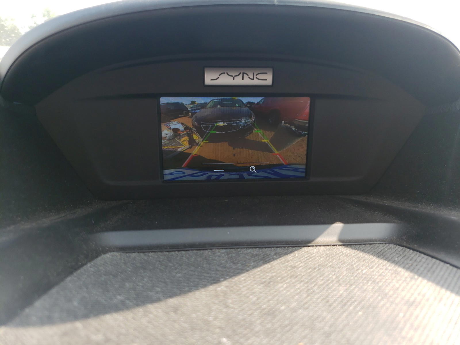 Photo 9 from auction – 2017 FORD ESCAPE SE with VIN 1FMCU0GD0HUE70958