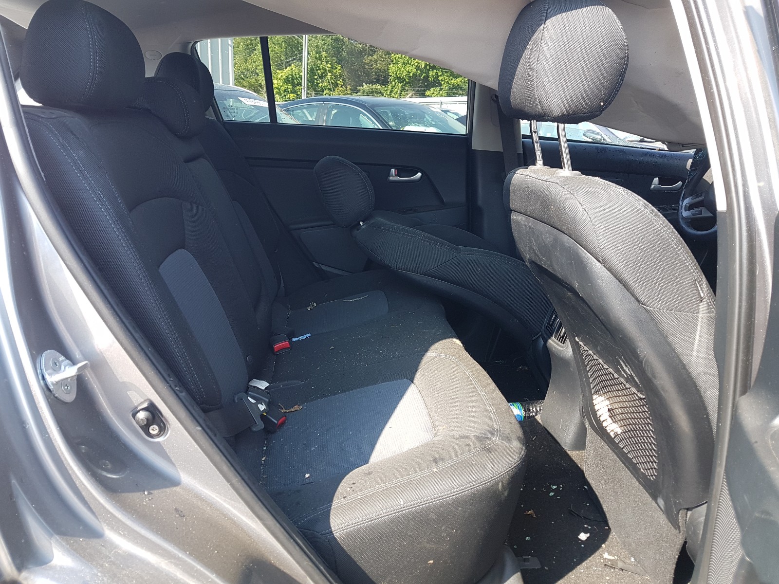 Photo 6 from auction – 2016 KIA SPORTAGE L with VIN KNDPBCAC5G7829571