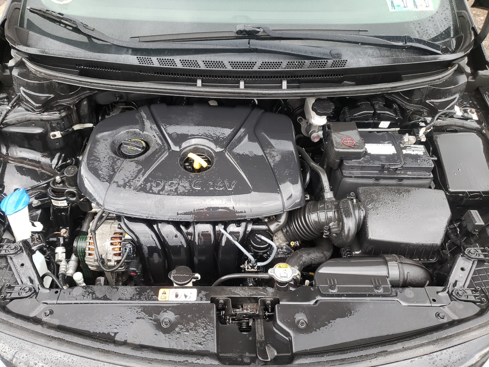 Photo 7 from auction – 2016 KIA FORTE LX with VIN KNAFX4A66G5499090
