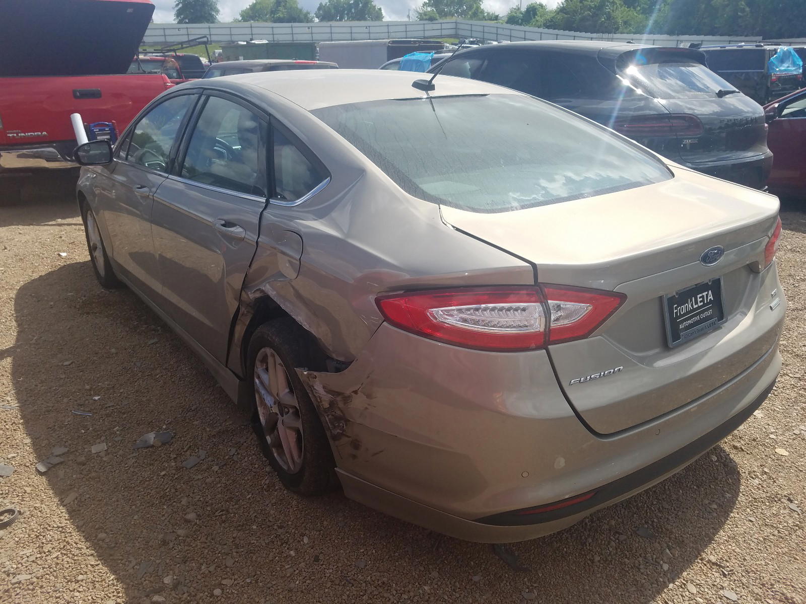 Photo 3 from auction – 2016 FORD FUSION SE with VIN 3FA6P0HD6GR187564
