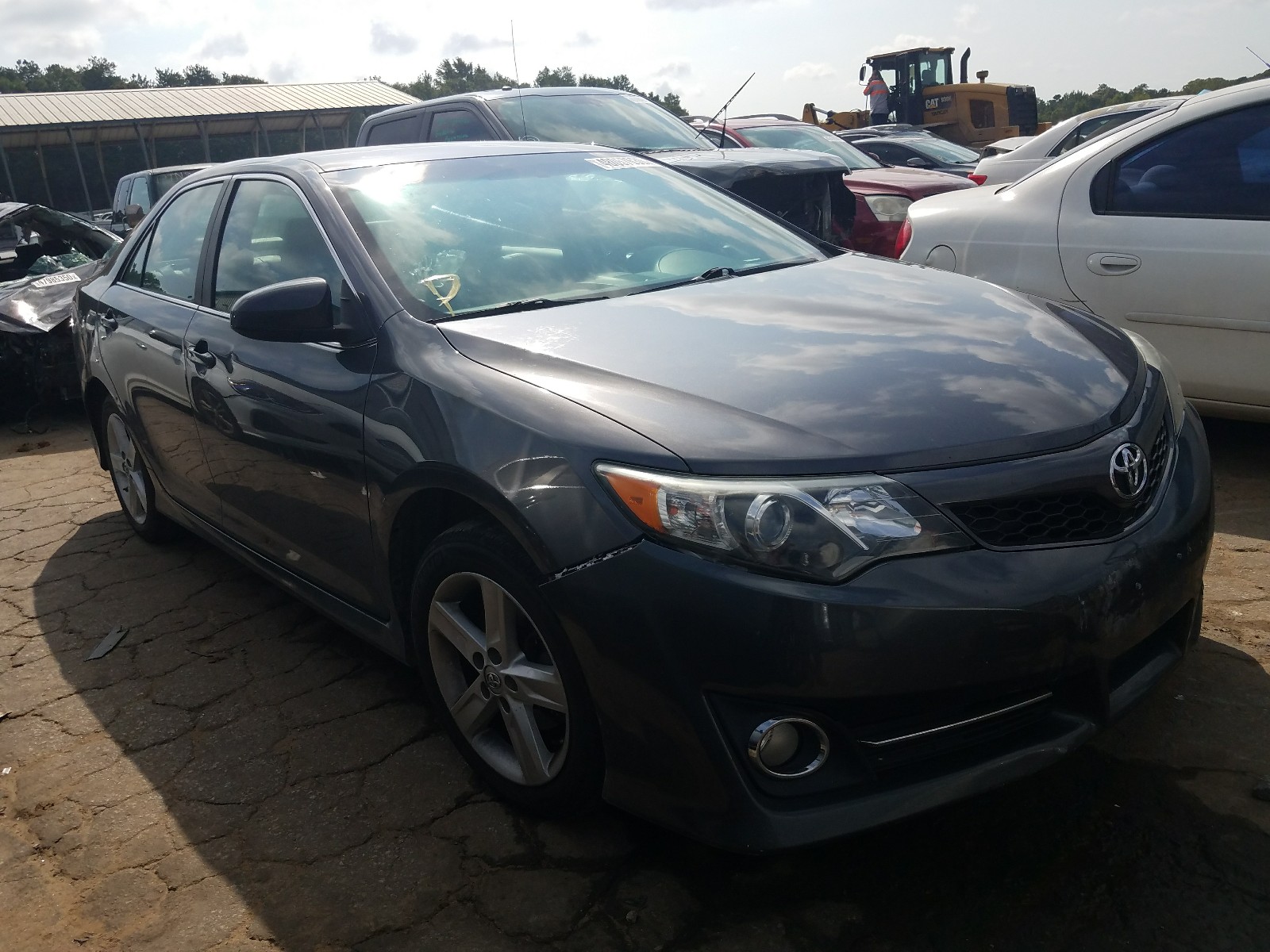 Photo 1 from auction – 2014 TOYOTA CAMRY L with VIN 4T1BF1FK5EU363721