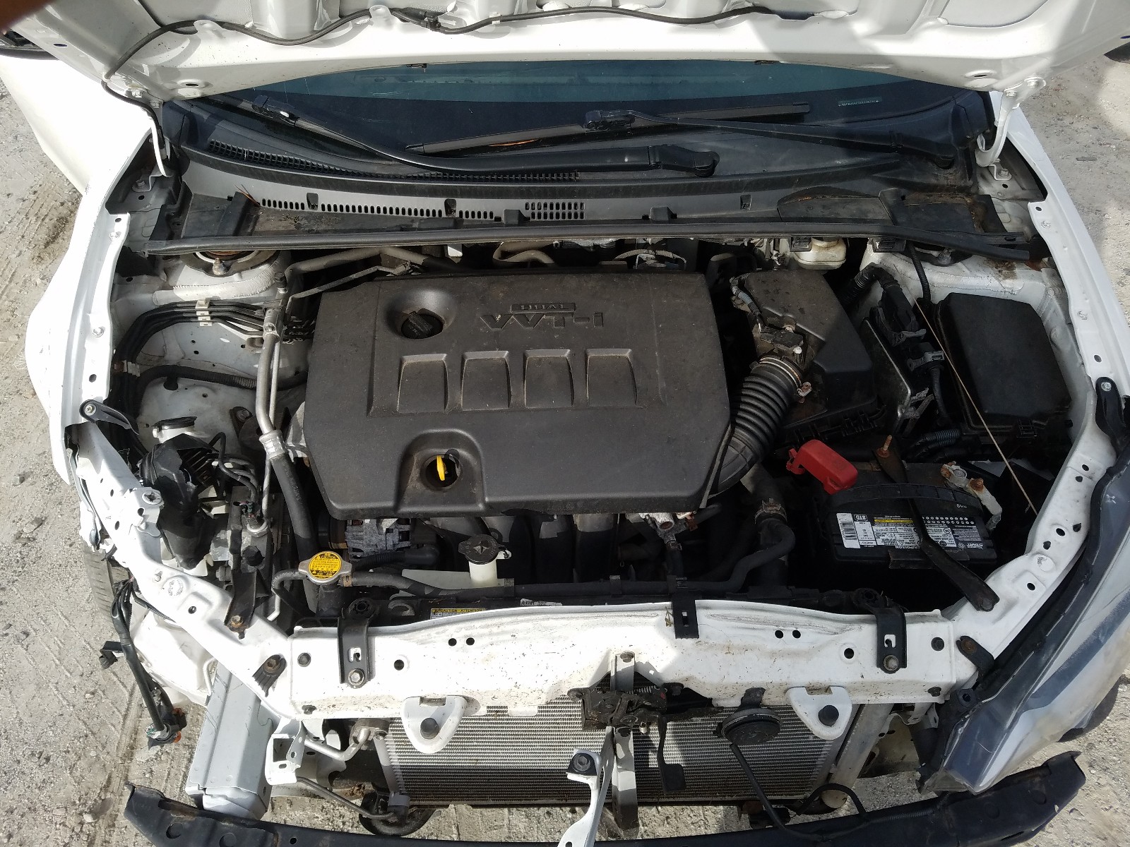 Photo 7 from auction – 2015 TOYOTA COROLLA L with VIN 5YFBURHE5FP318714