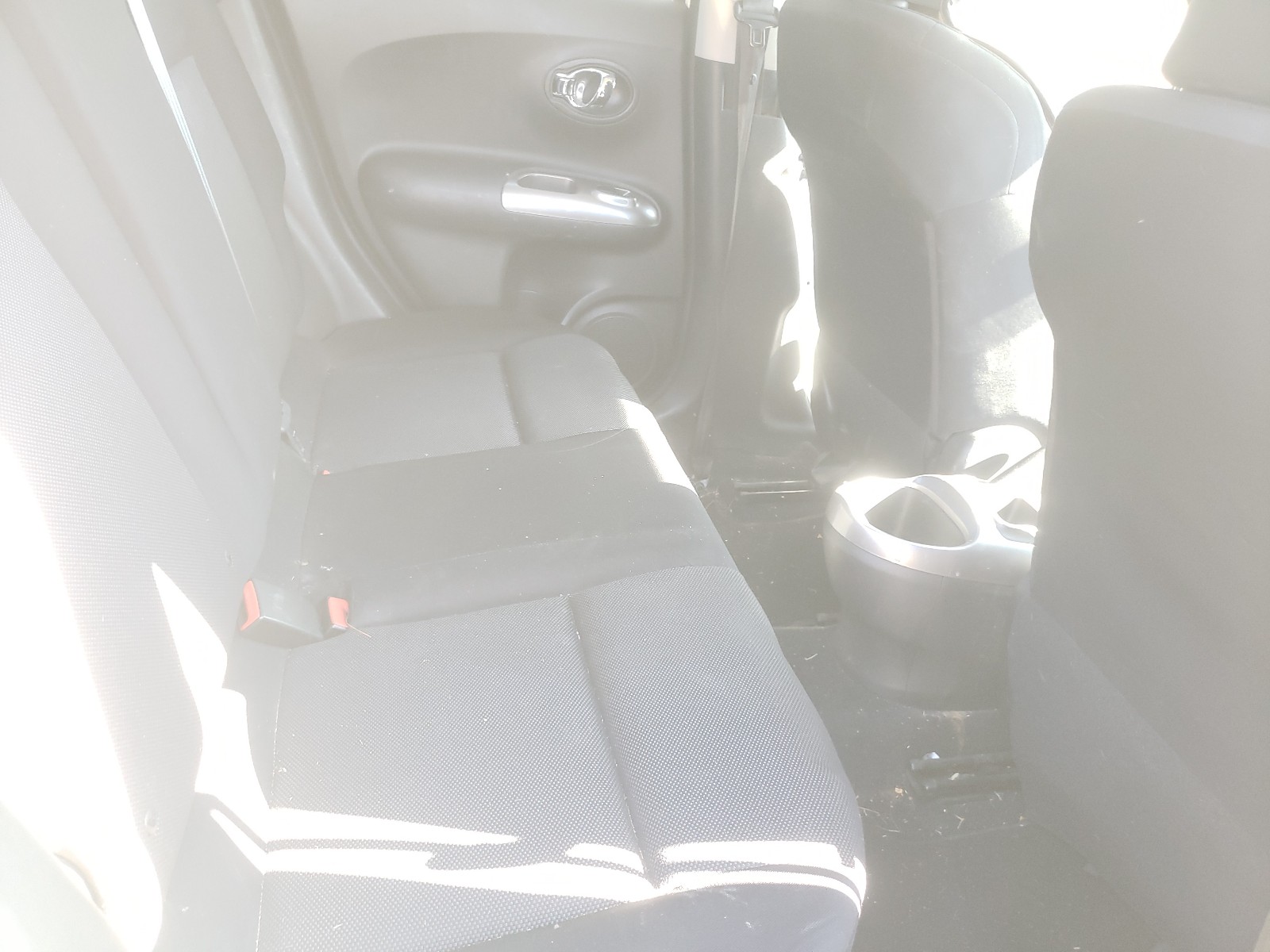 Foto 6 de la subasta – 2014 NISSAN JUKE S con VIN JN8AF5MR2ET356176