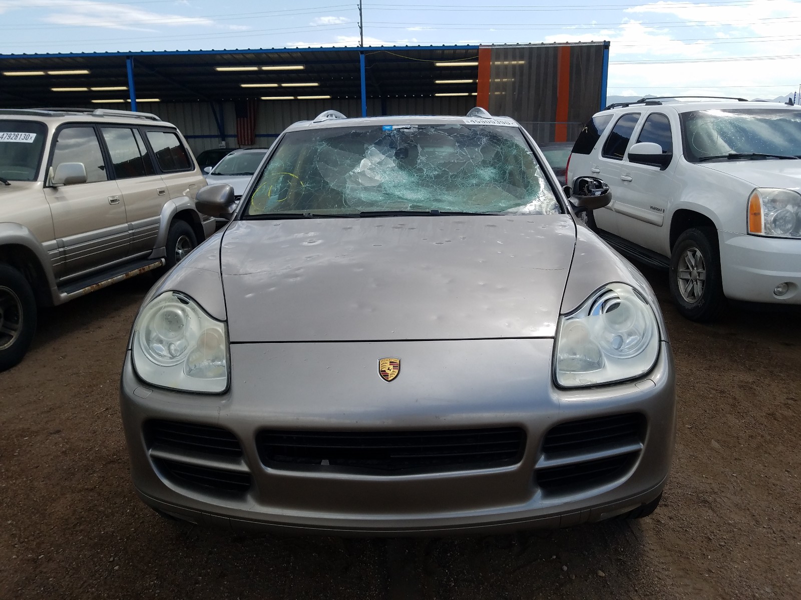 Photo 9 from auction – 2006 PORSCHE CAYENNE S with VIN WP1AB29P96LA66921