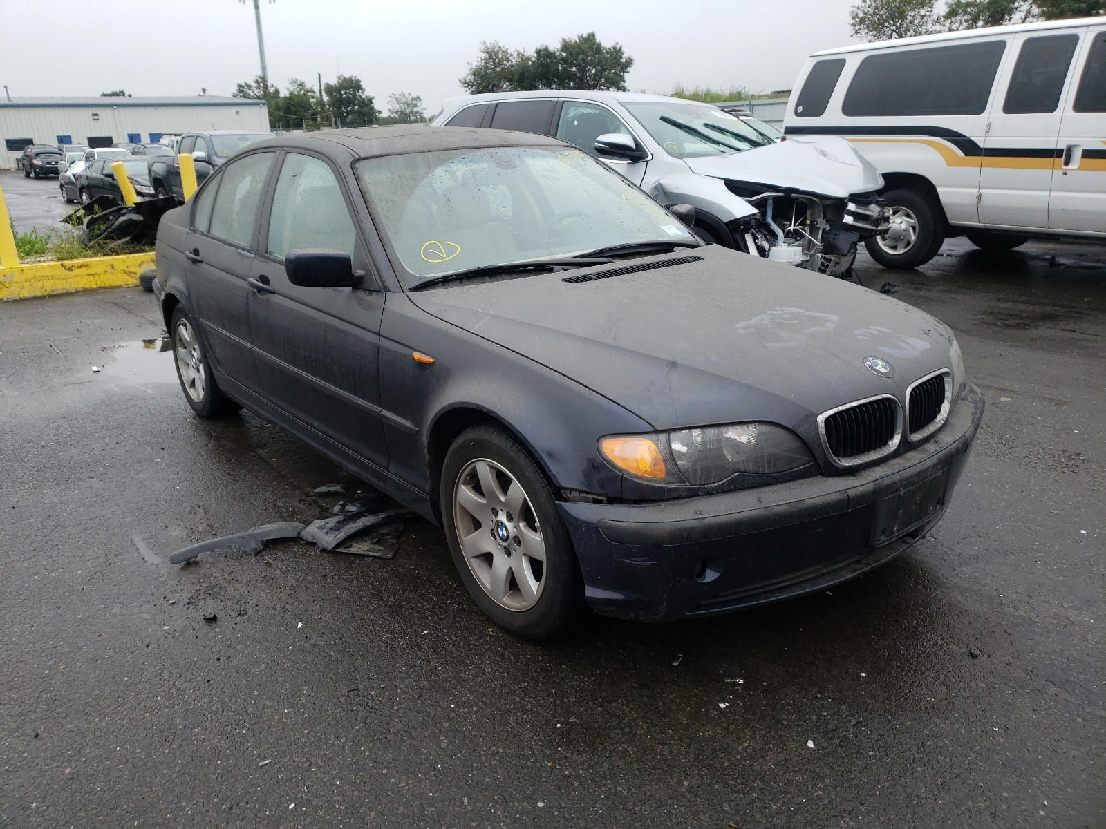 BMW 5 SERIES 2003 with VIN WBAEV33443KR25653 - Photo from auction