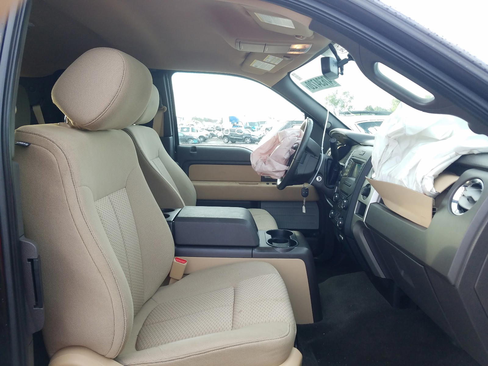 Photo 5 from auction – 2013 FORD F150 SUPER with VIN 1FTFX1ET5DKF77244
