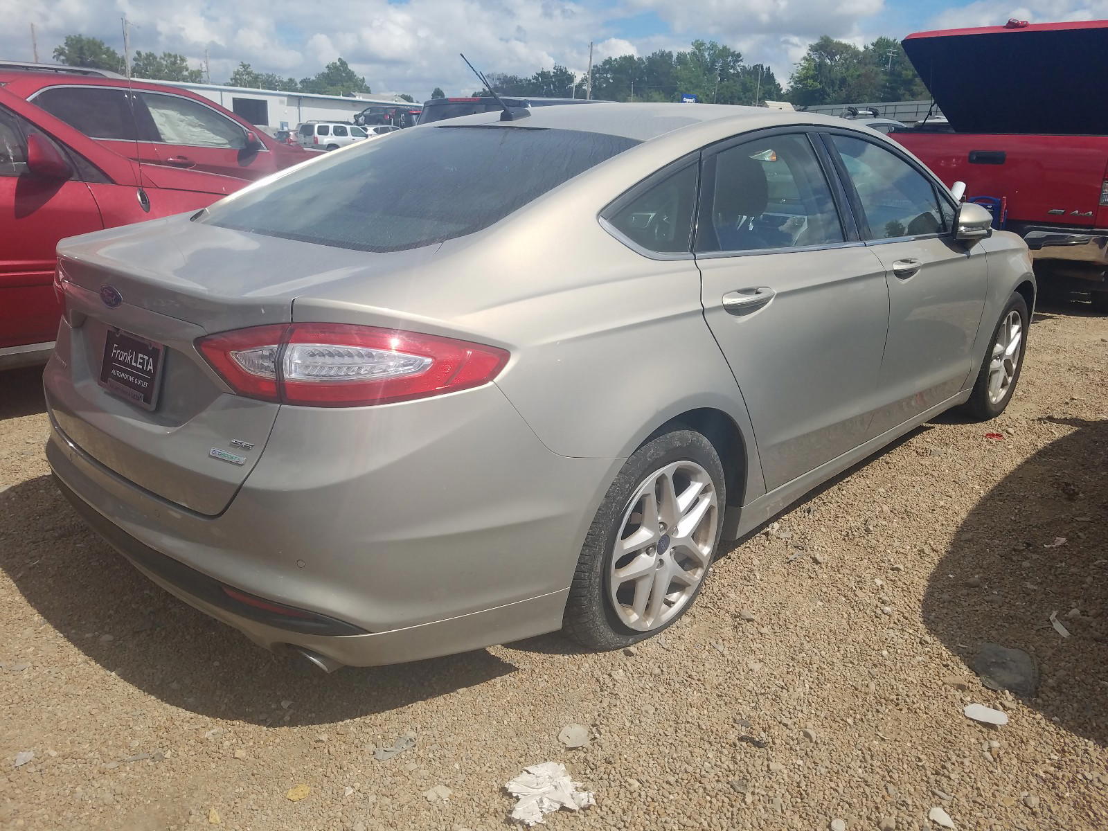 Photo 4 from auction – 2016 FORD FUSION SE with VIN 3FA6P0HD6GR187564