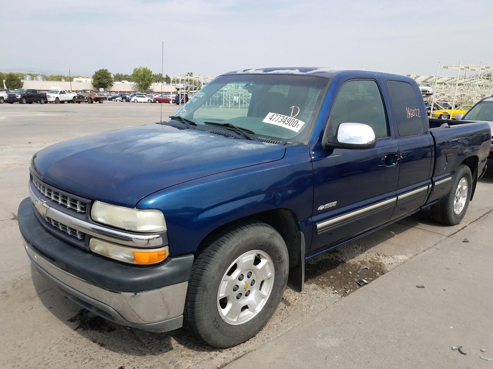 Photo 2 from auction – 2001 CHEVROLET SILVERADO with VIN 1GCEC19T01Z192999