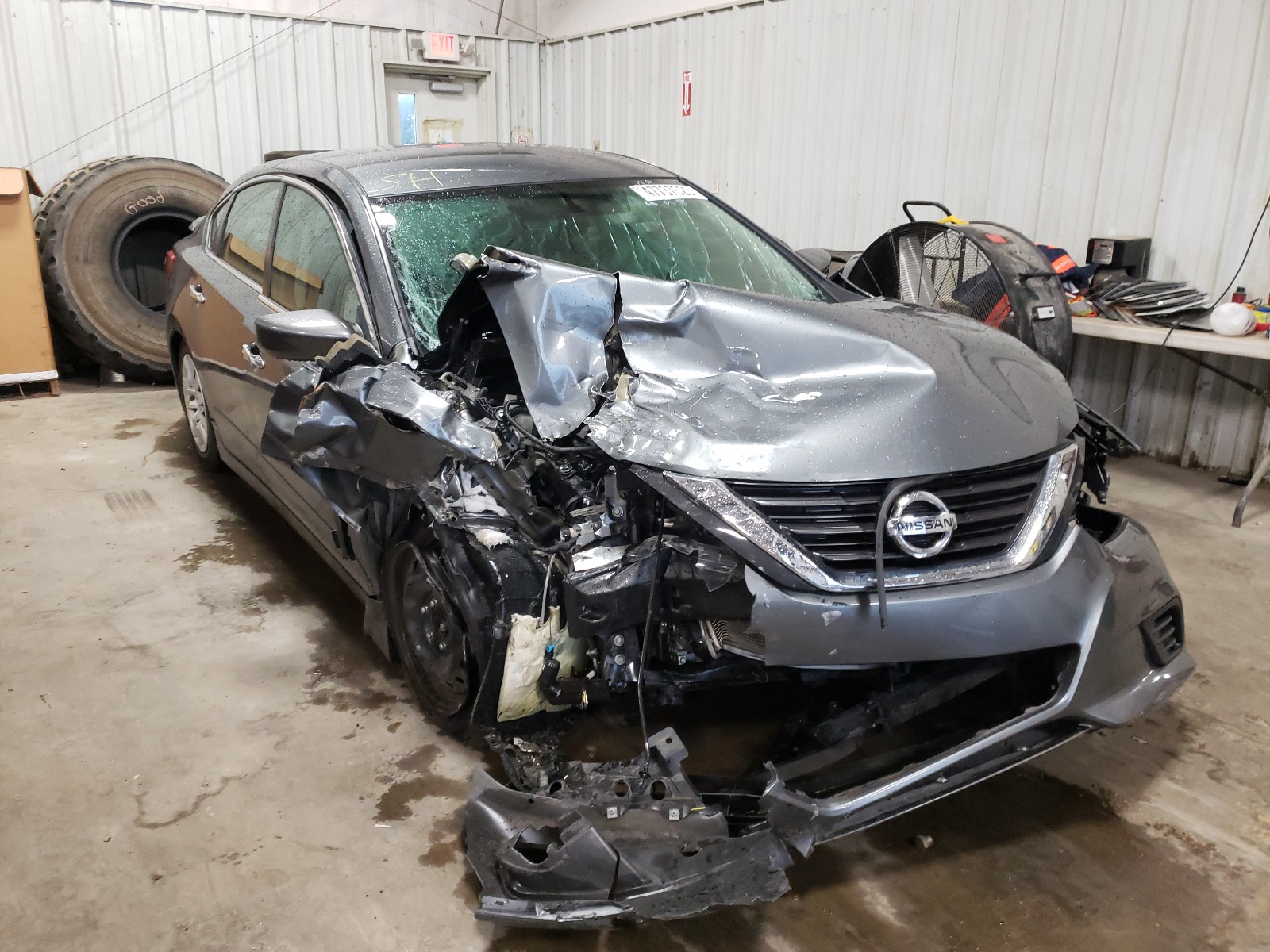 Photo 1 from auction – 2017 NISSAN ALTIMA 2.5 with VIN 1N4AL3AP4HN330611