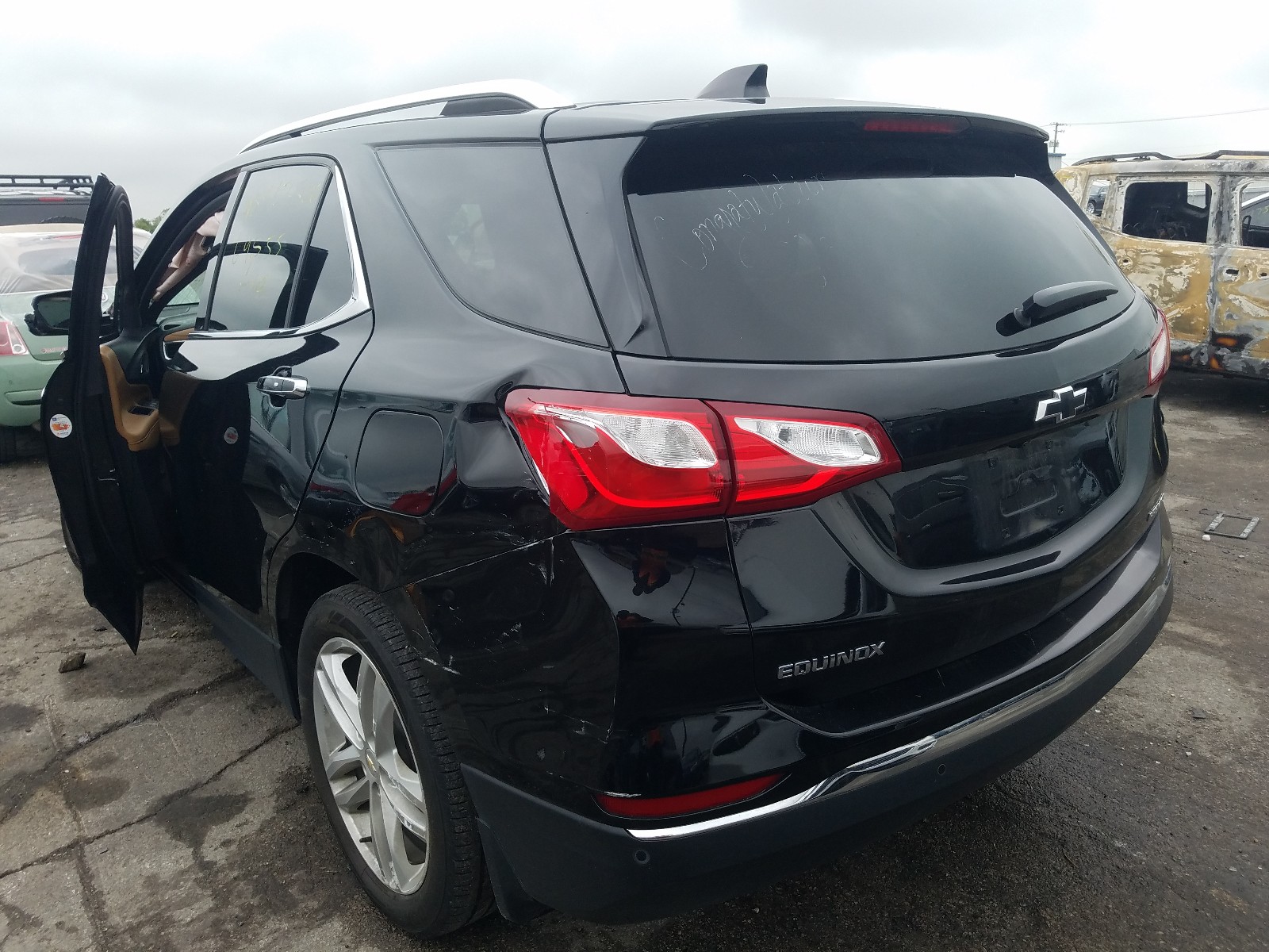Photo 3 from auction – 2019 CHEVROLET EQUINOX PR with VIN 2GNAXNEV9K6202662