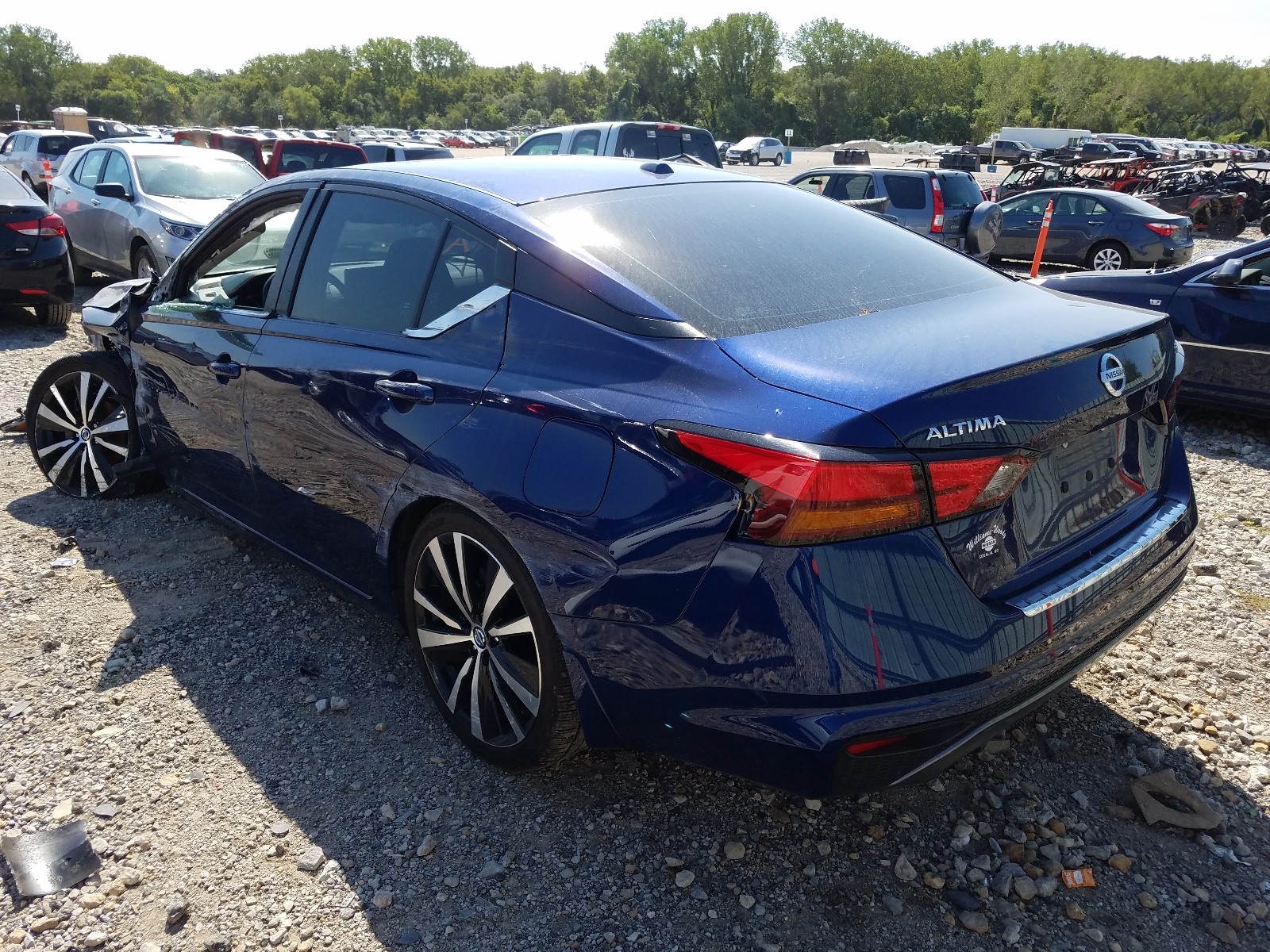 Photo 3 from auction – 2019 NISSAN ALTIMA SR with VIN 1N4BL4CV9KC220243