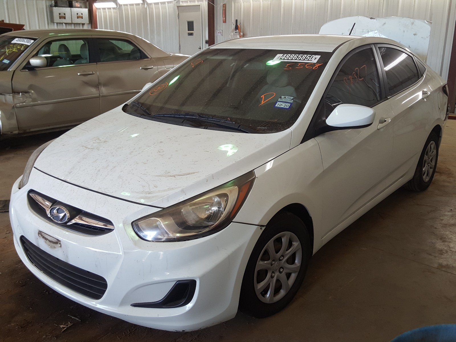 Photo 2 from auction – 2013 HYUNDAI ACCENT GLS with VIN KMHCT4AE0DU325568