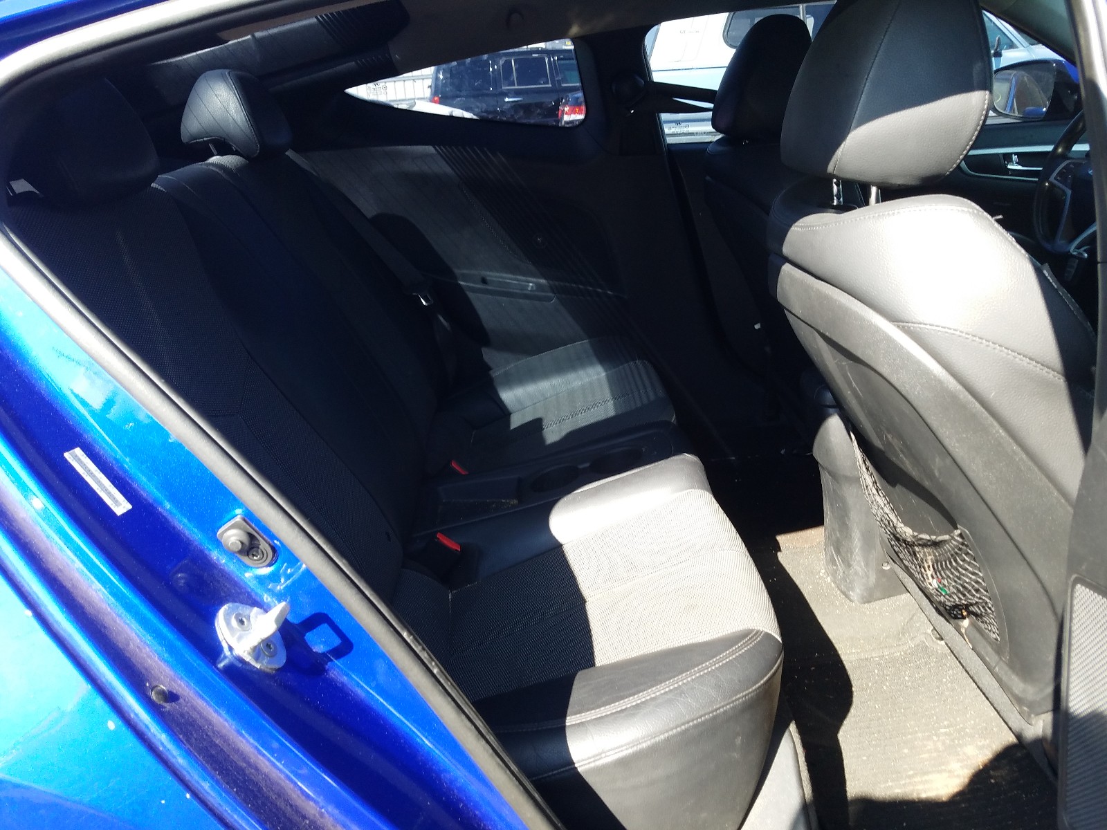 Photo 6 from auction – 2013 HYUNDAI VELOSTER with VIN KMHTC6AD7DU148066