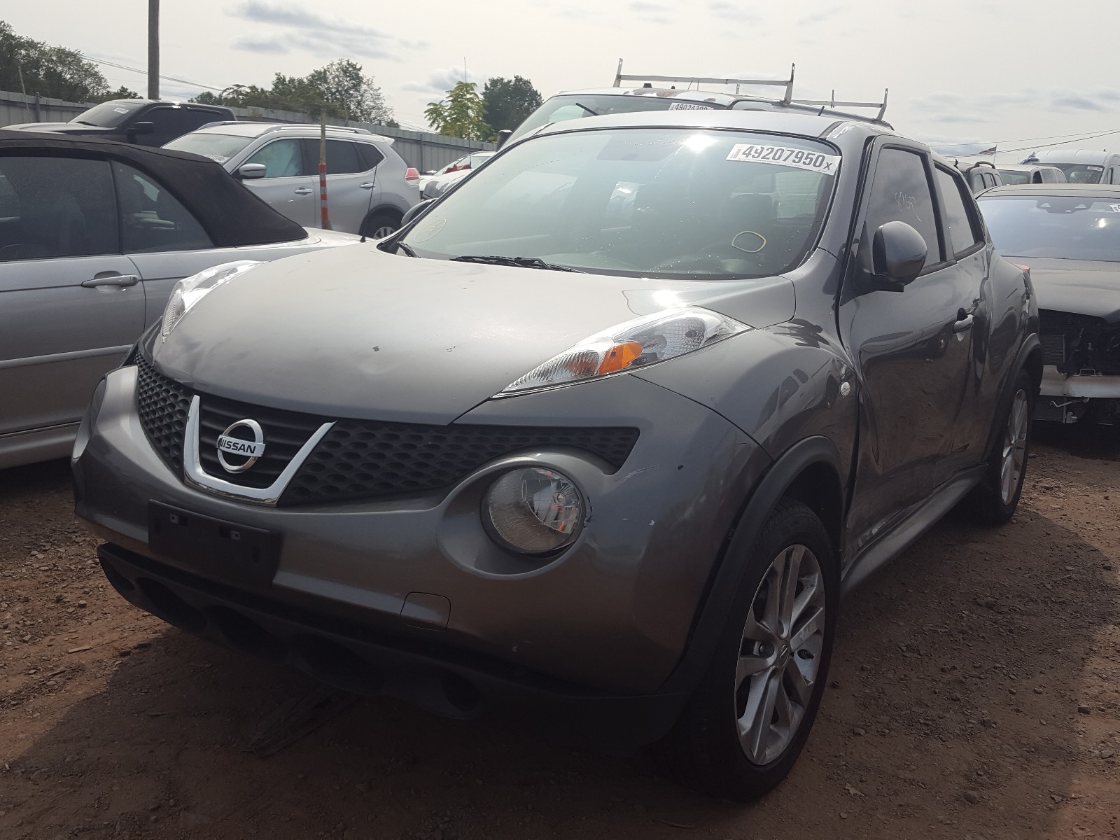 Photo 2 from auction – 2014 NISSAN JUKE S with VIN JN8AF5MV6ET364360
