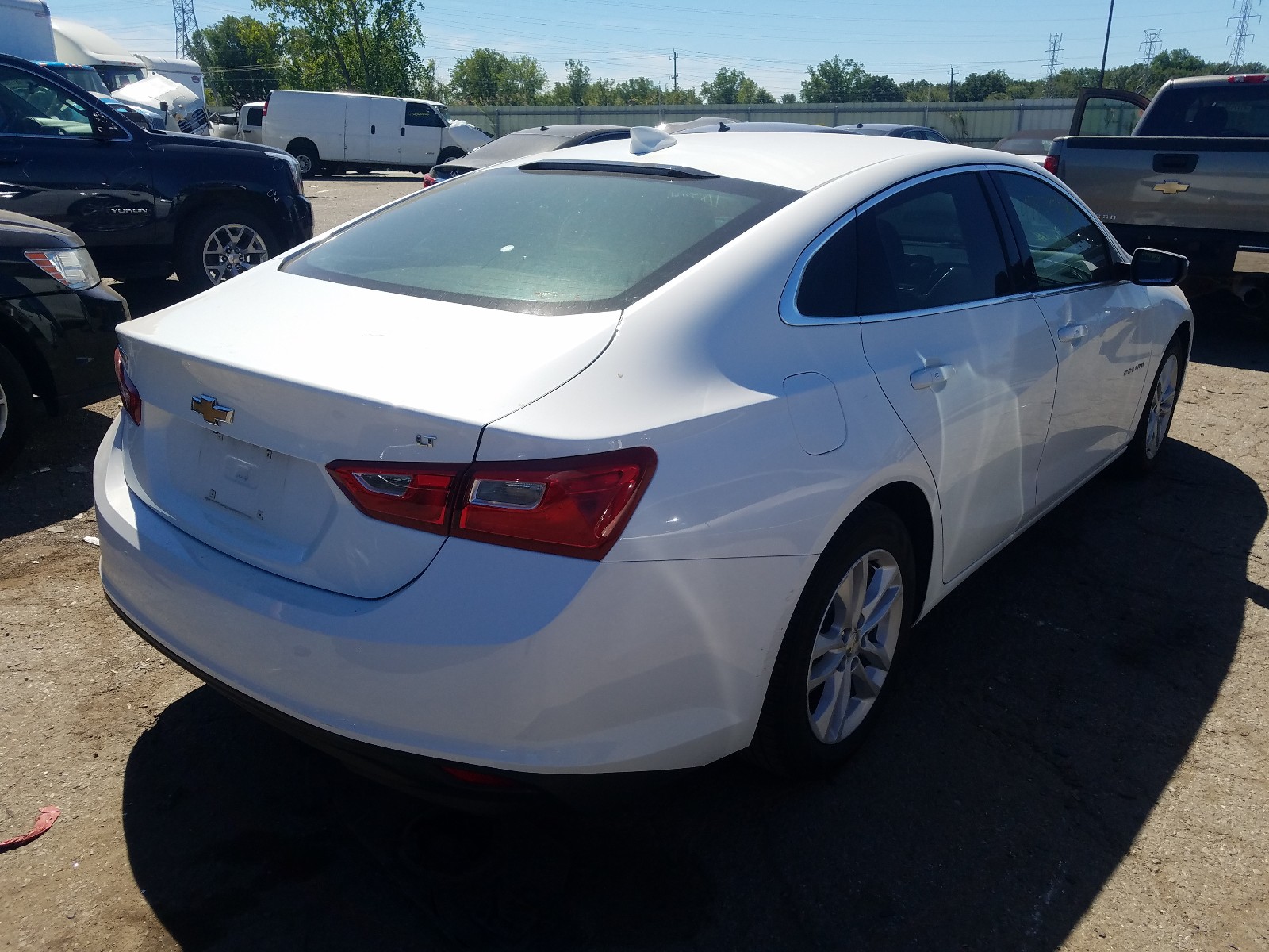 Photo 4 from auction – 2016 CHEVROLET MALIBU LT with VIN 1G1ZE5ST9GF314887