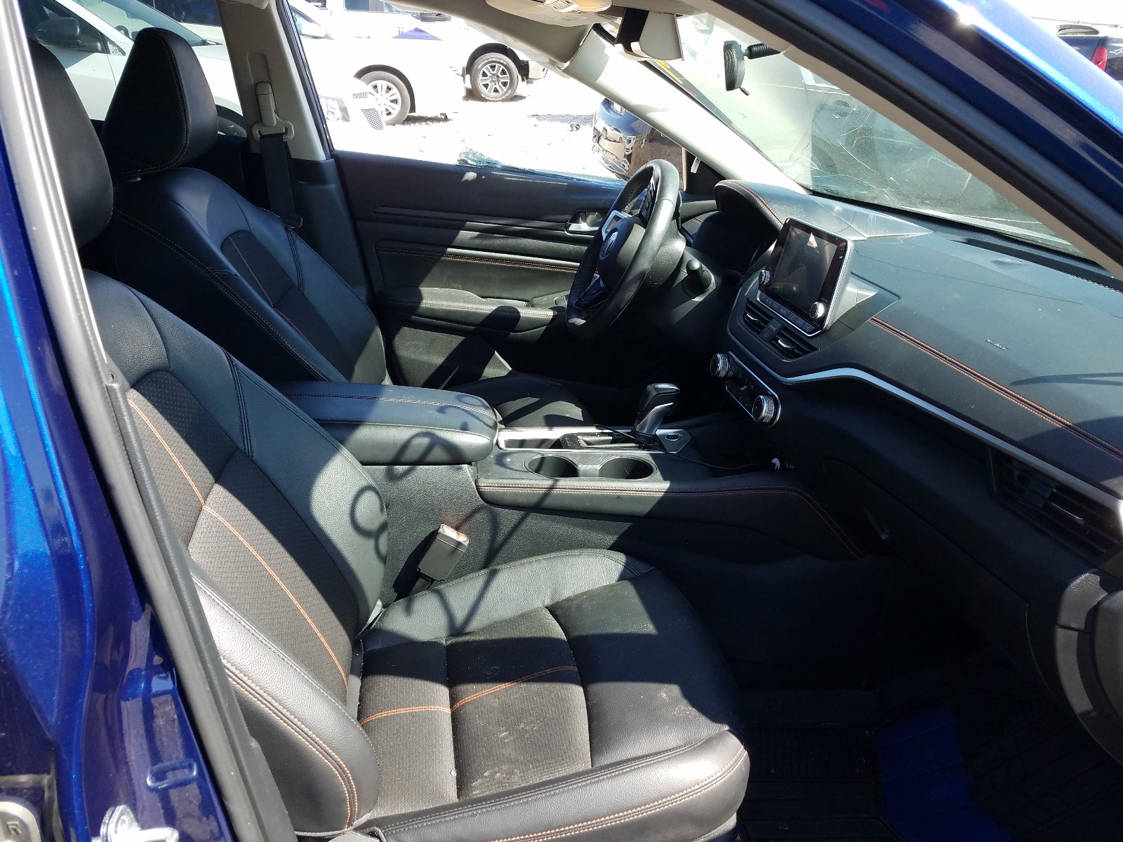 Photo 5 from auction – 2019 NISSAN ALTIMA SR with VIN 1N4BL4CV9KC220243